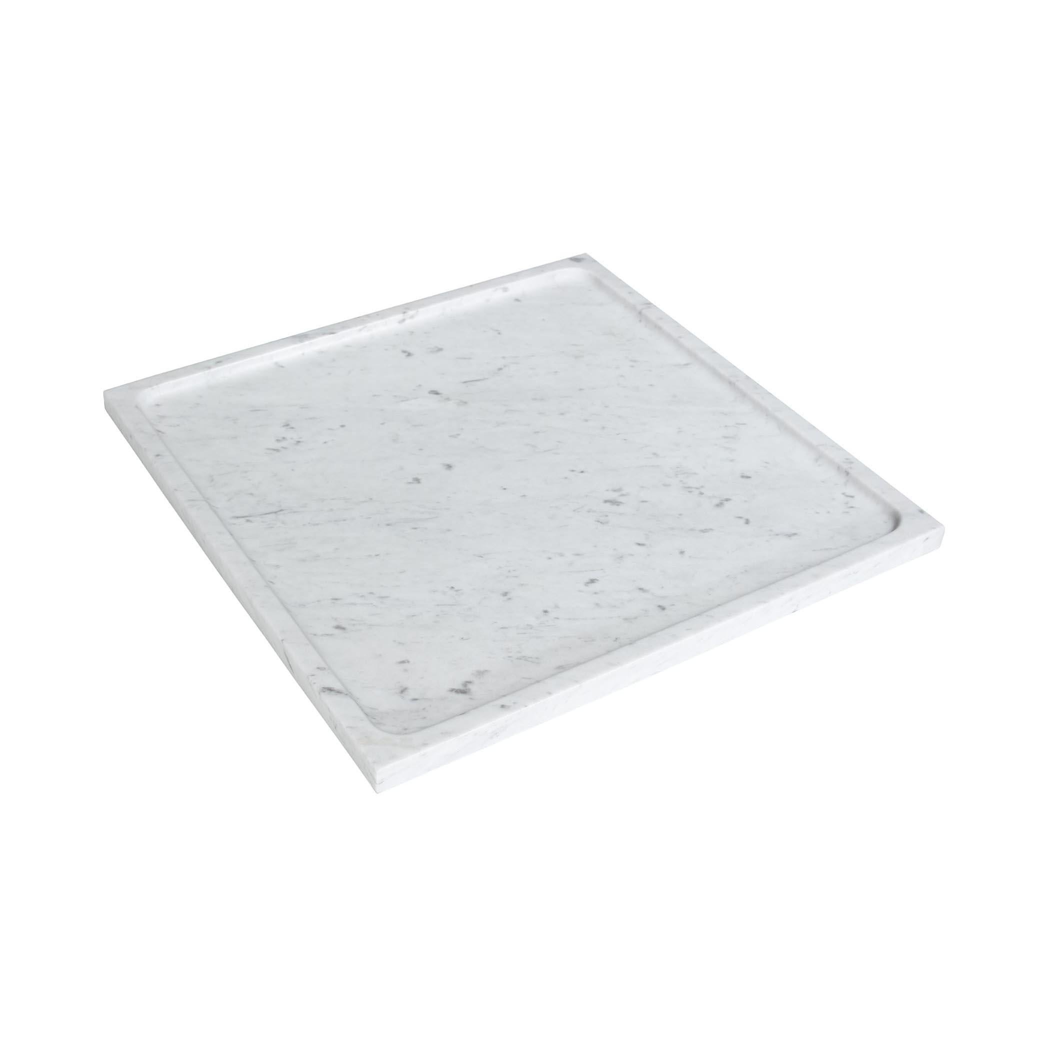 With Hatt trays possibilities are immense when you use it to kick start the party by serving your tasty finger food appetizers in your house. Available in different types of marble such as: Calacata, Estremoz, Marquina, Gray Kendzo and Portoro.
A
