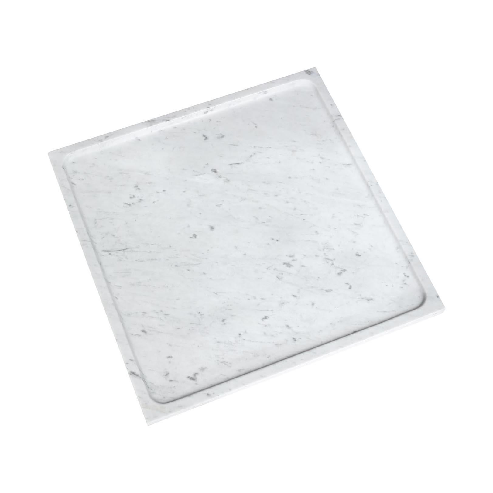 Quadratisches Tablett – Carrara-Marmor (Moderne) im Angebot