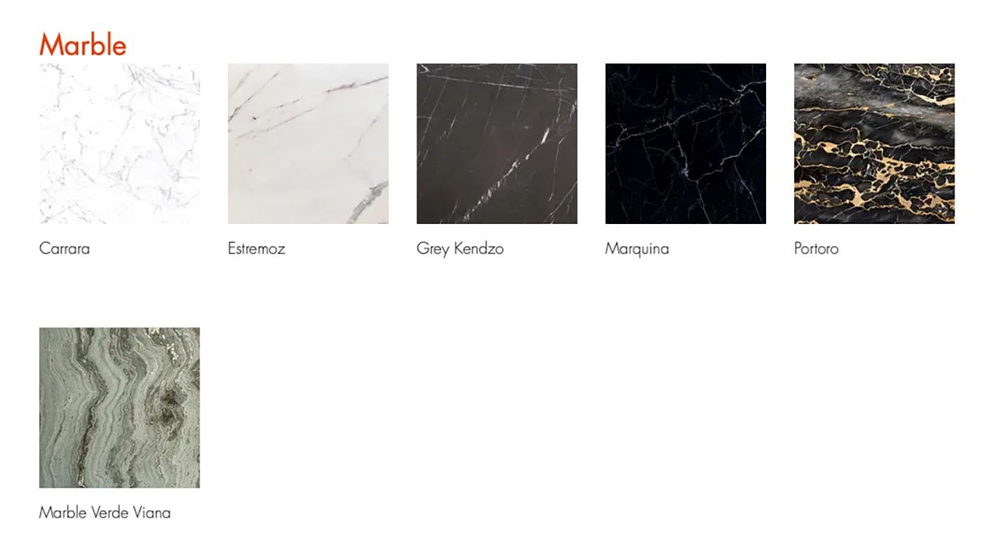 Quadratisches Tablett – Carrara-Marmor im Angebot 2