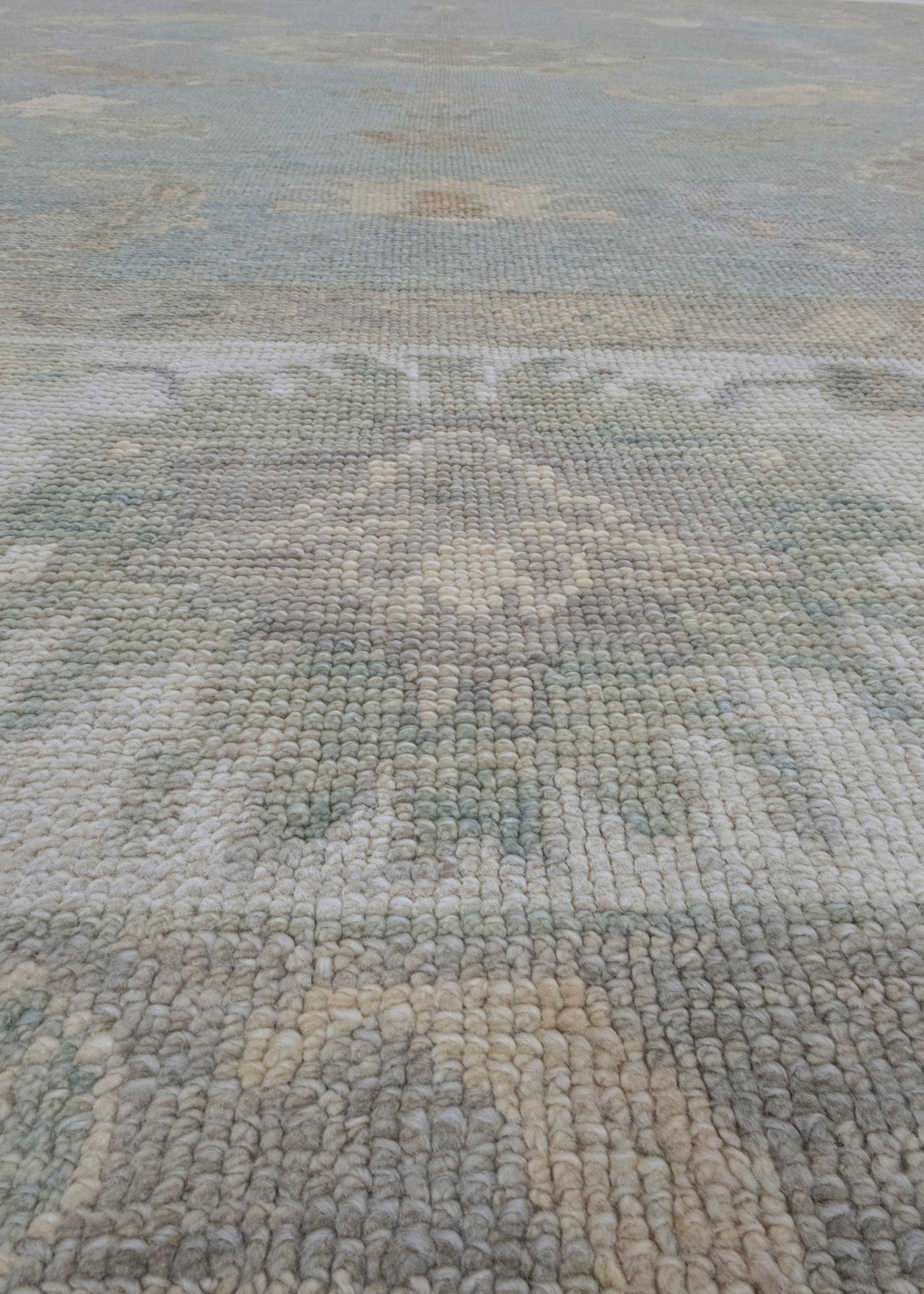 Quadratischer türkischer Oushak-Teppich 10'3