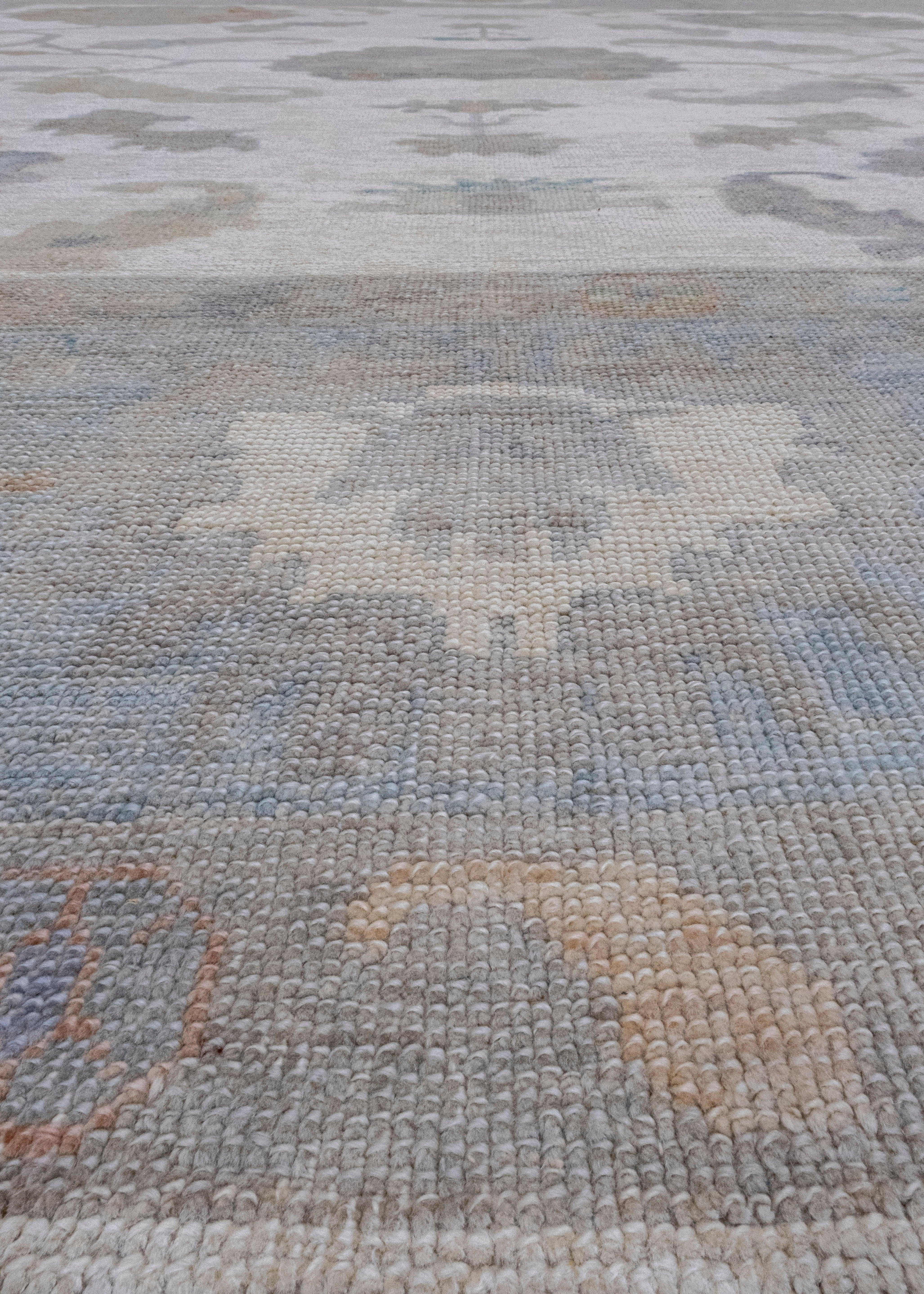 Quadratischer türkischer Oushak-Teppich 11'10