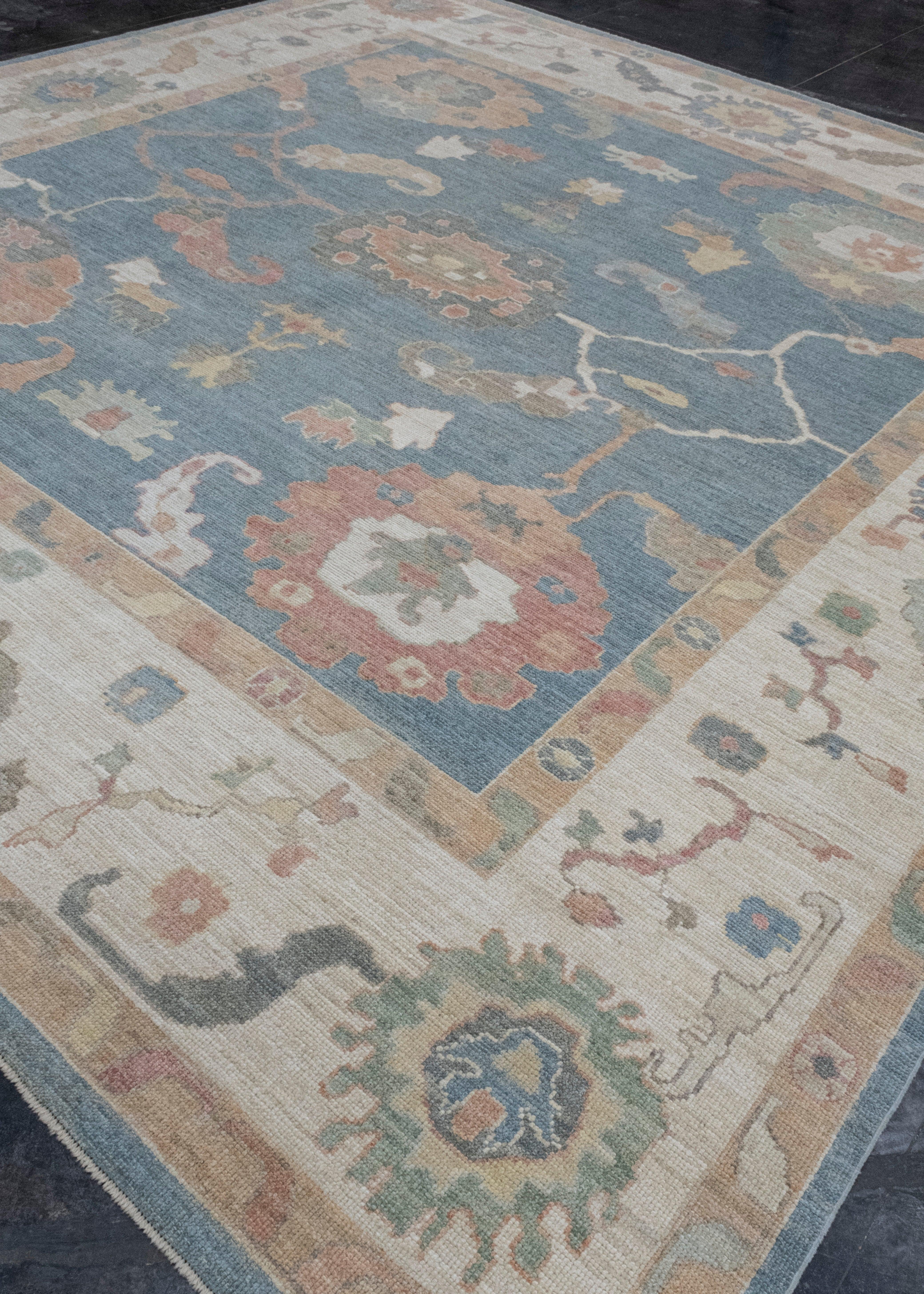 Quadratischer türkischer Oushak-Teppich 11'9