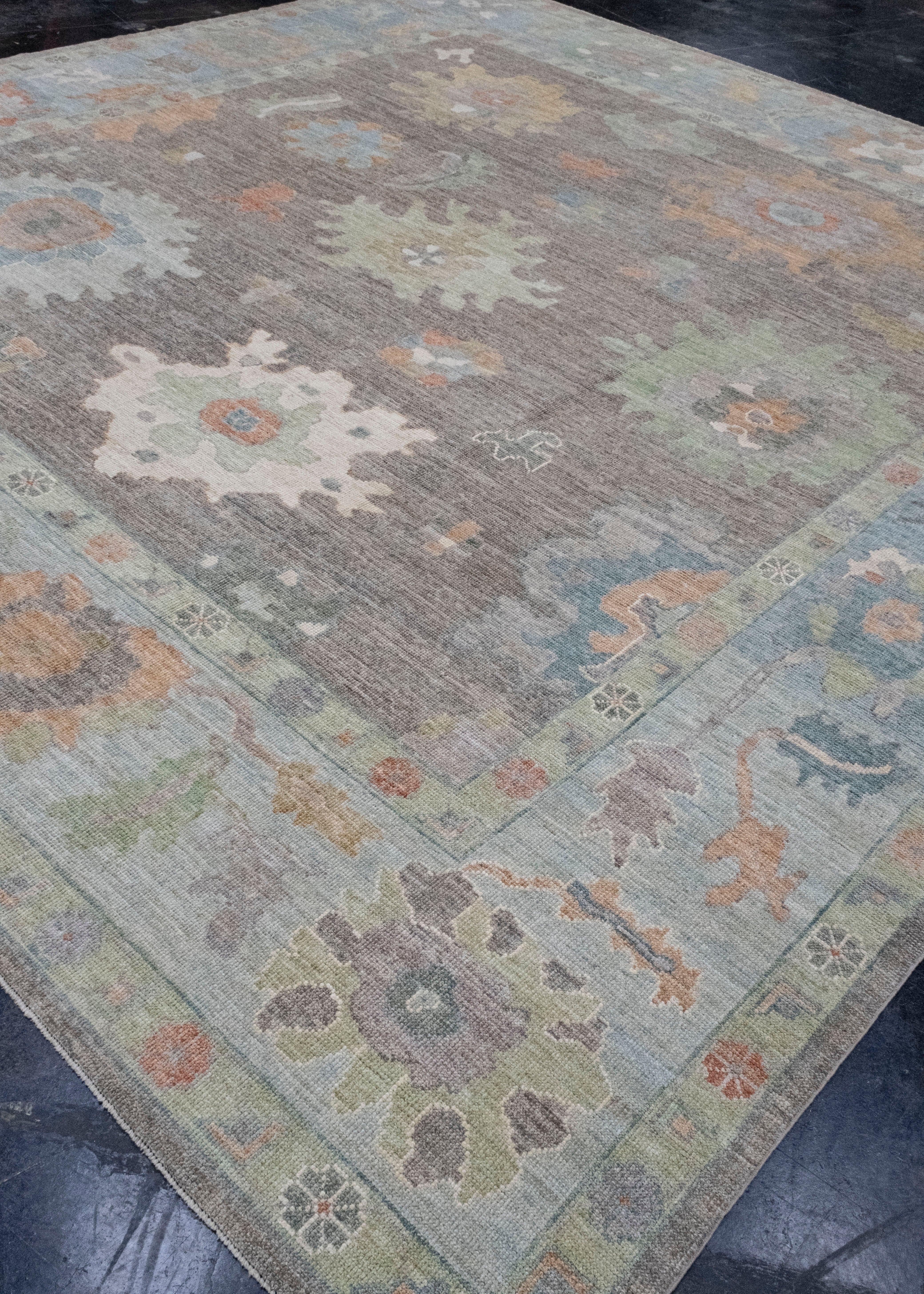 Quadratischer türkischer Oushak-Teppich 12' x 12'7