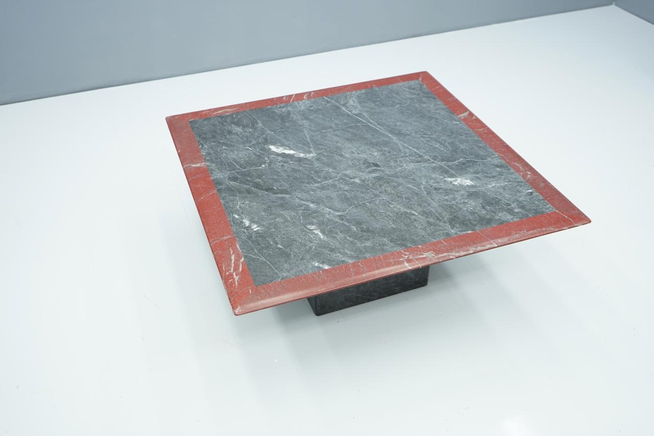 Square Two-Tone Marble Coffee Table, 1970s For Sale 1