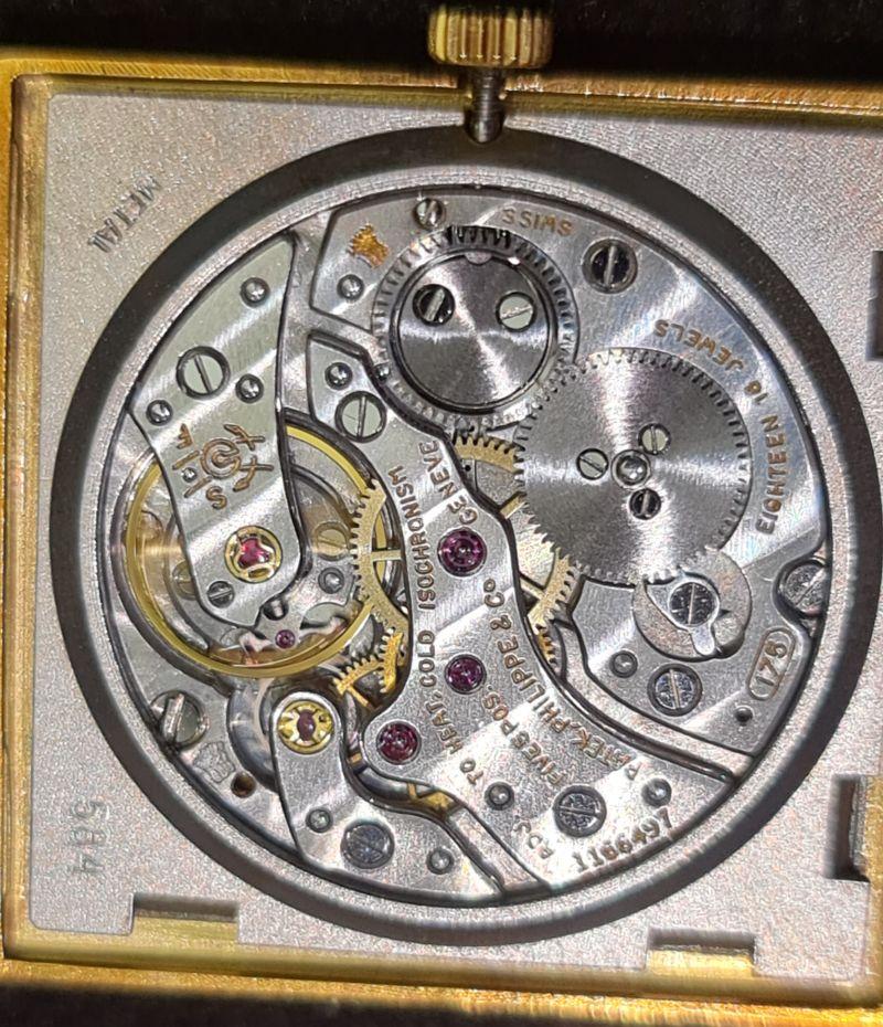 Quadratische Vintage Patek Philippe 18 Karat Massivgold von 1970, Ref. 3555 12