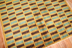 Quadratischer türkischer Vintage-Dekoteppich