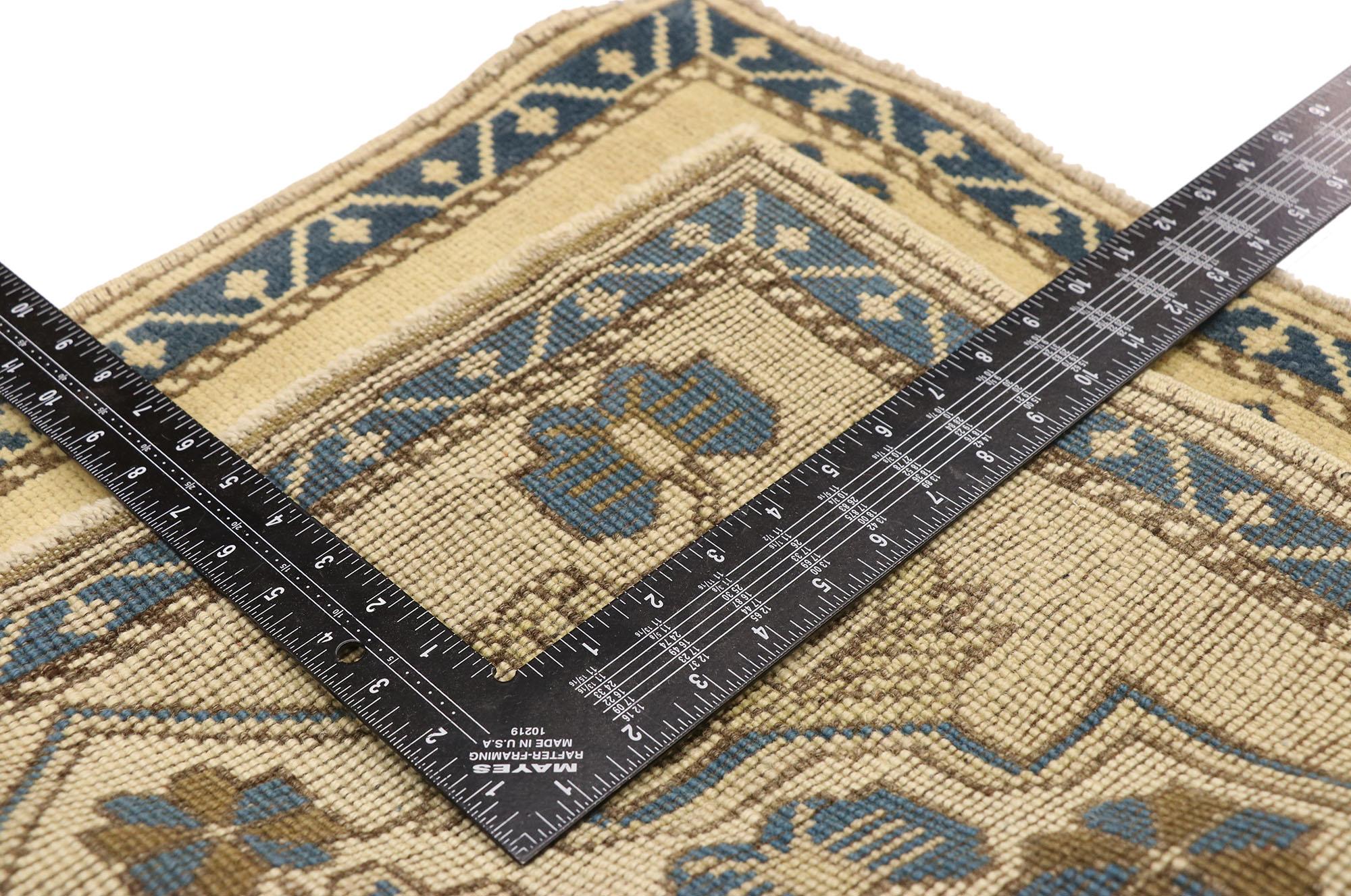 Tapis carré turc Oushak vintage Bon état - En vente à Dallas, TX