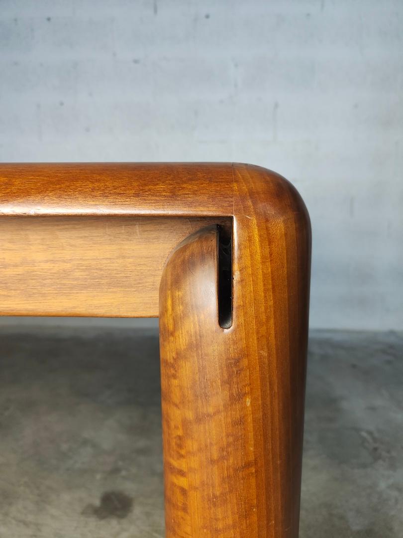 Square Walnut Table Model 781 by Vico Magistretti for Cassina, 60s , 70s For Sale 6
