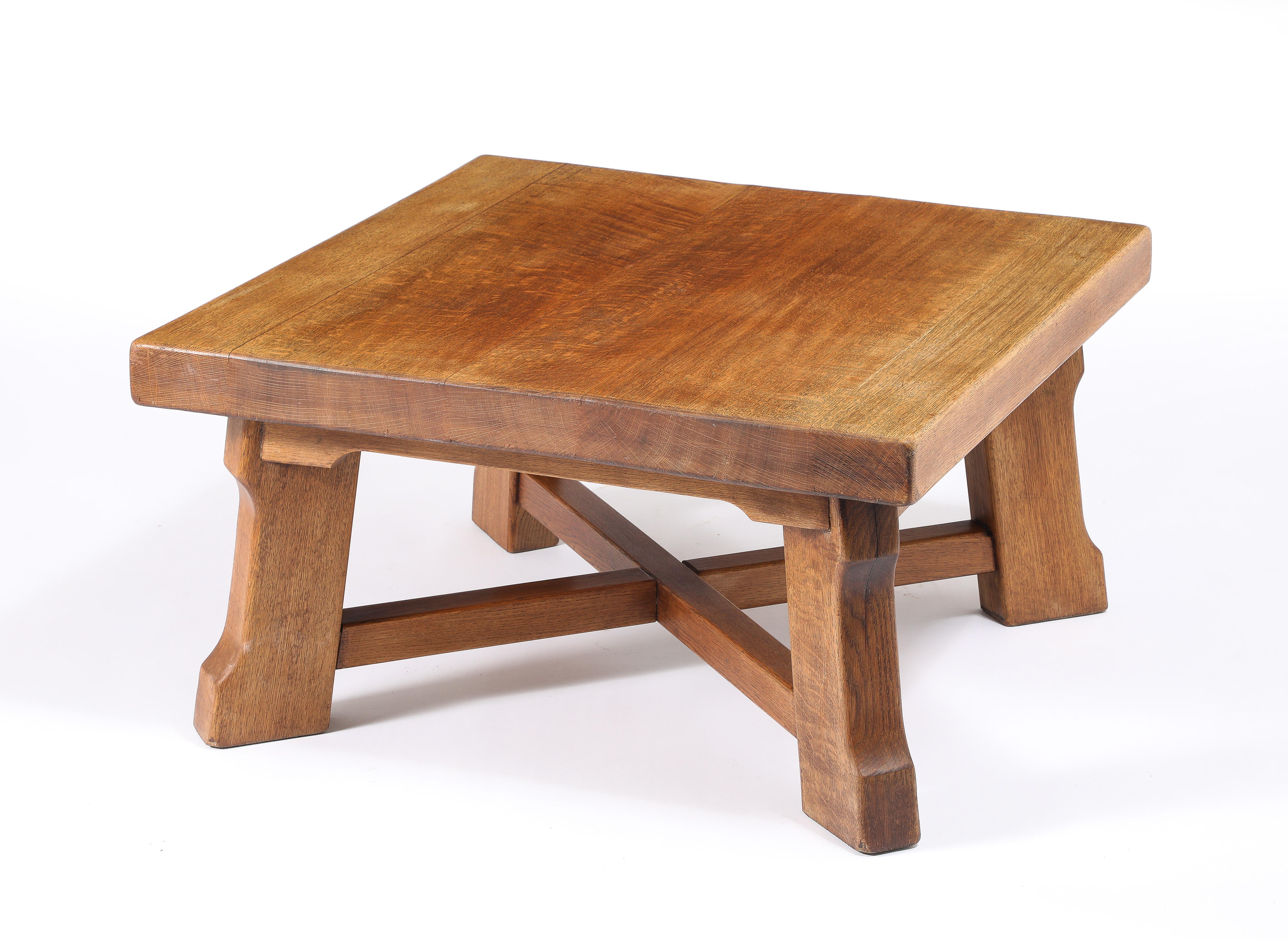 Mid-Century moderno Tavolo quadrato con base a X in olmo, Francia, anni '60 in vendita