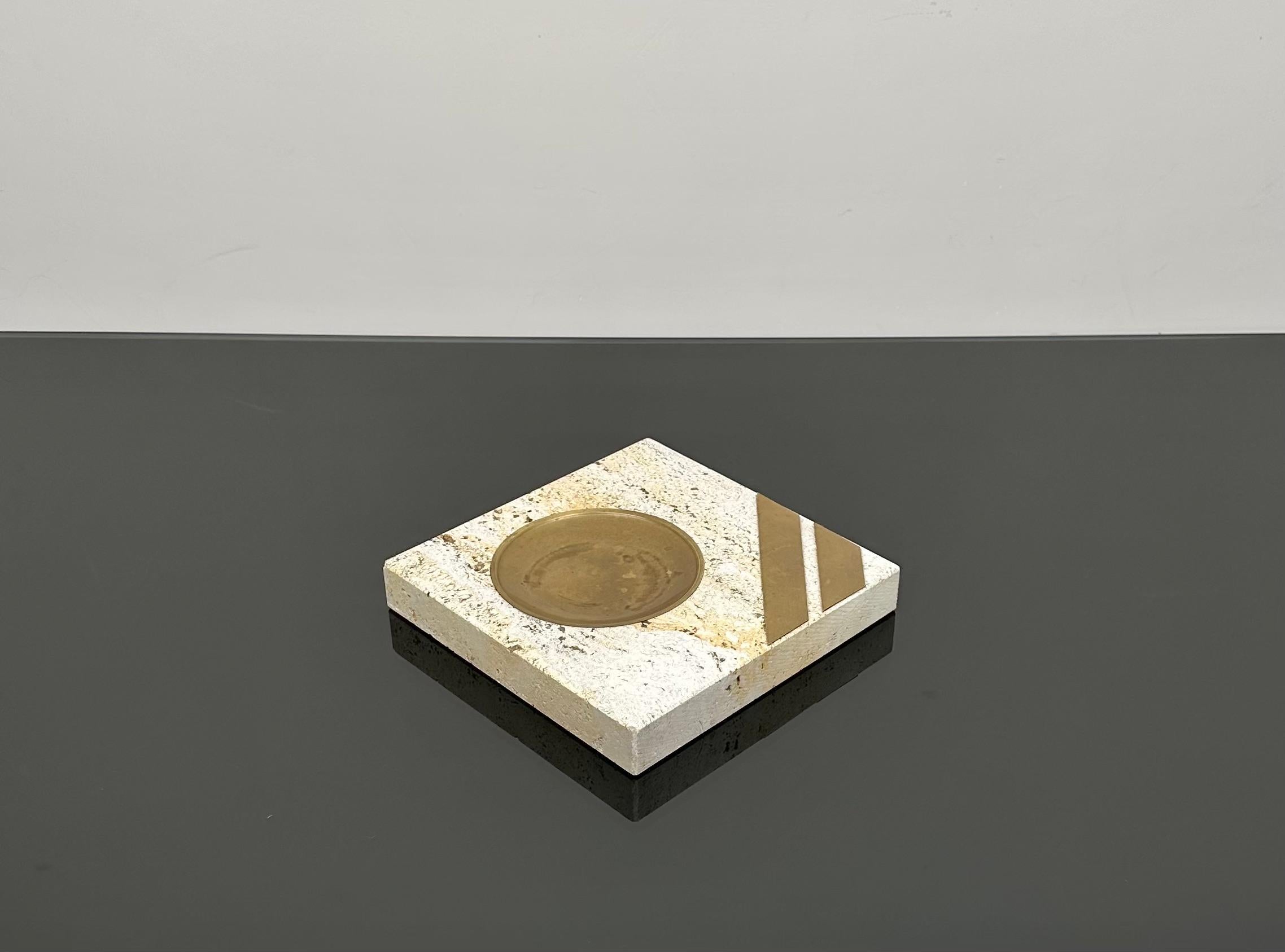 Mid-Century Modern Squared Ashtray in Travertine and Brass by Fratelli Mannelli, Italy, 1970s For Sale