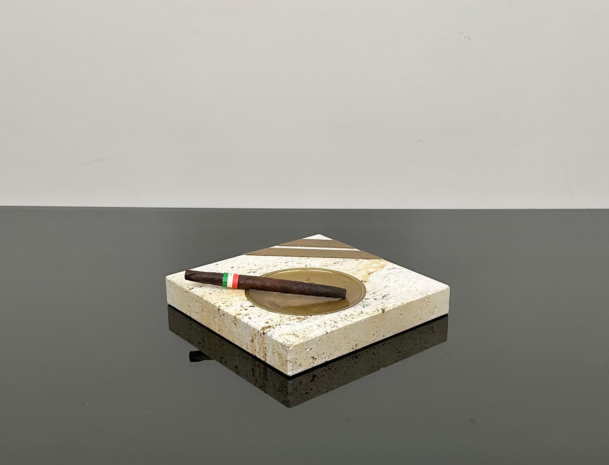 Squared Ashtray in Travertine and Brass by Fratelli Mannelli, Italy, 1970s For Sale 1