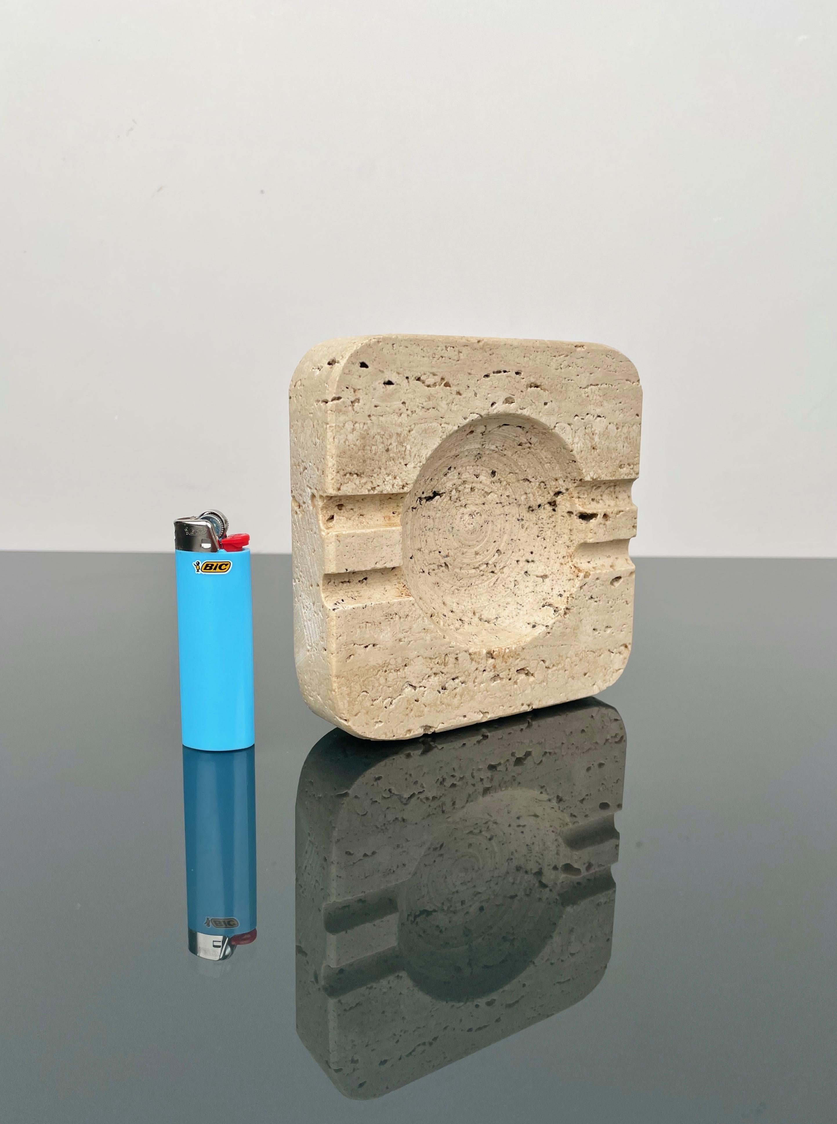 Squared Ashtray in Travertine Attributed to Fratelli Mannelli, Italy 1970s For Sale 4