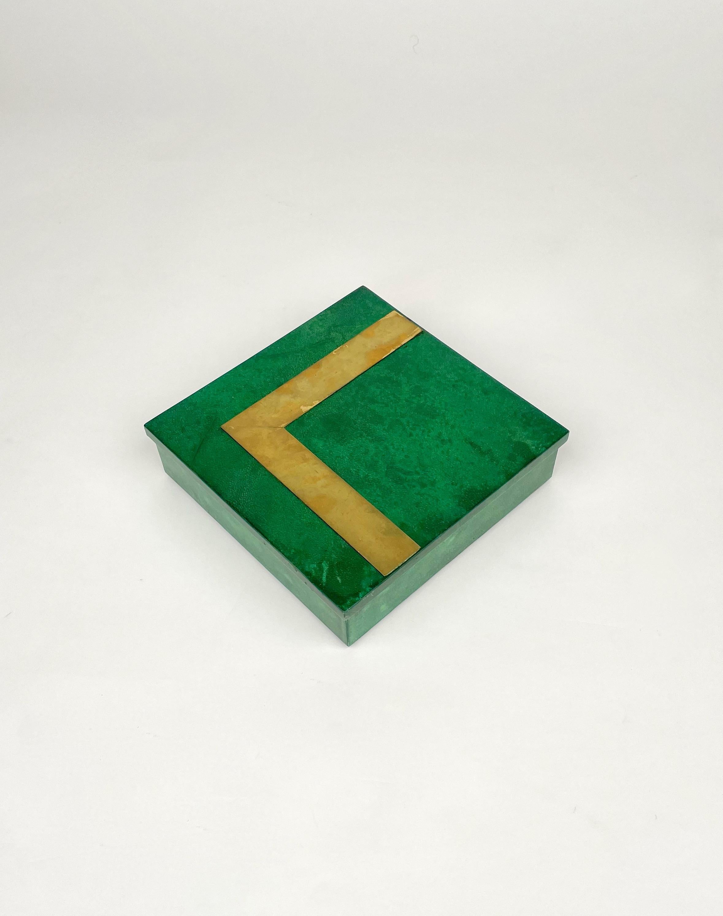 Mid-Century Modern Squared Box in Green Goatskin and Brass Attributed to Aldo Tura, Italy, 1960s For Sale