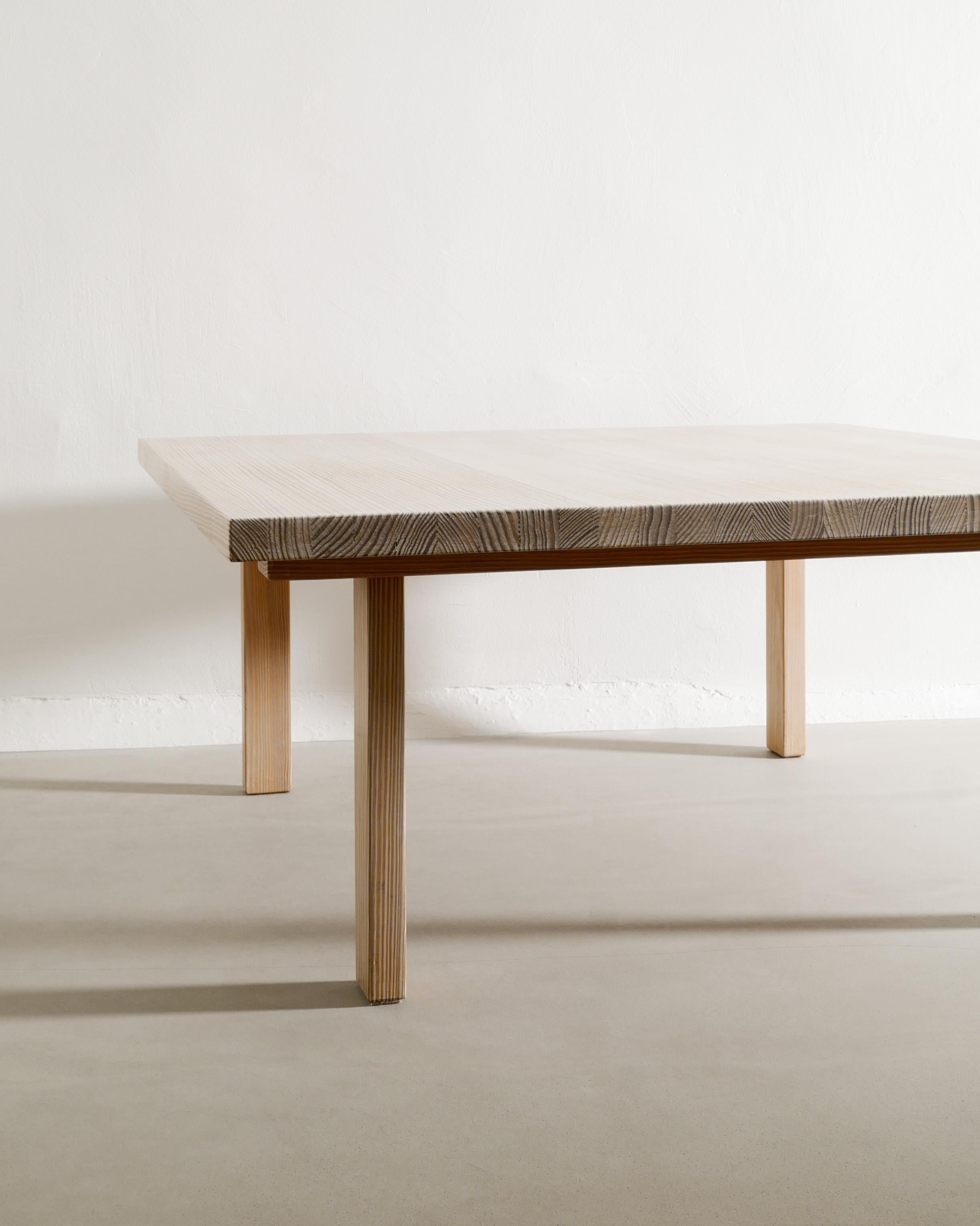 Late 20th Century Squared Danish Asymmetrical Wooden Coffee Sofa Table in Oregon Pine, 1970s For Sale