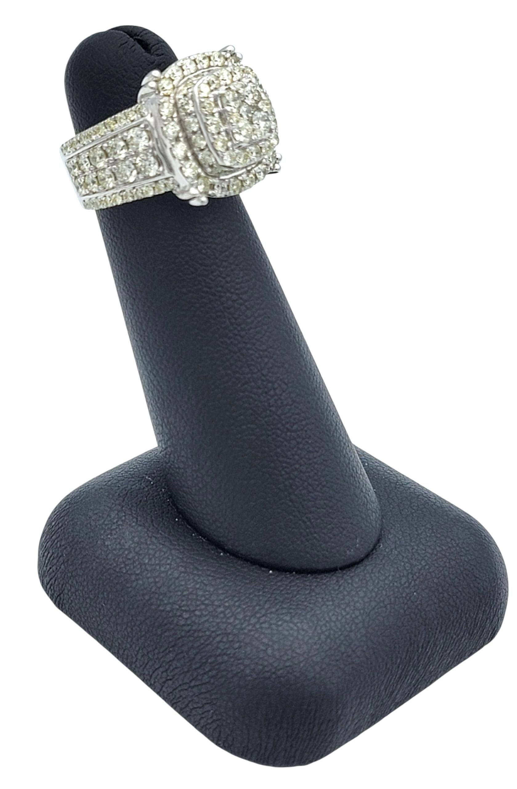 Quadratischer Doppel-Diamant-Halo-Cluster-Cocktailring aus 14 Karat Weißgold im Angebot 4