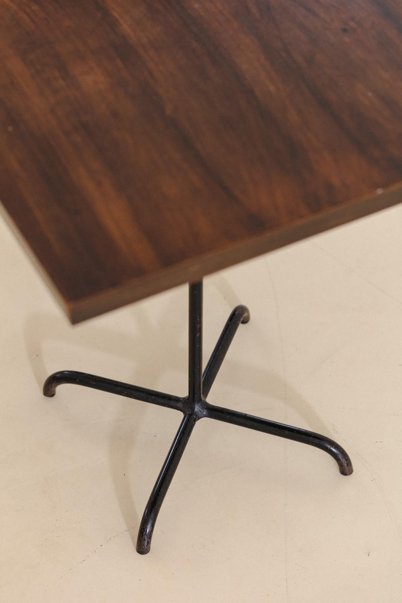 Quadratischer Beistelltisch von Carlo Hauner und Martin Eisler, Brasilien, Mitte des Jahrhunderts, 1950 (Moderne der Mitte des Jahrhunderts) im Angebot