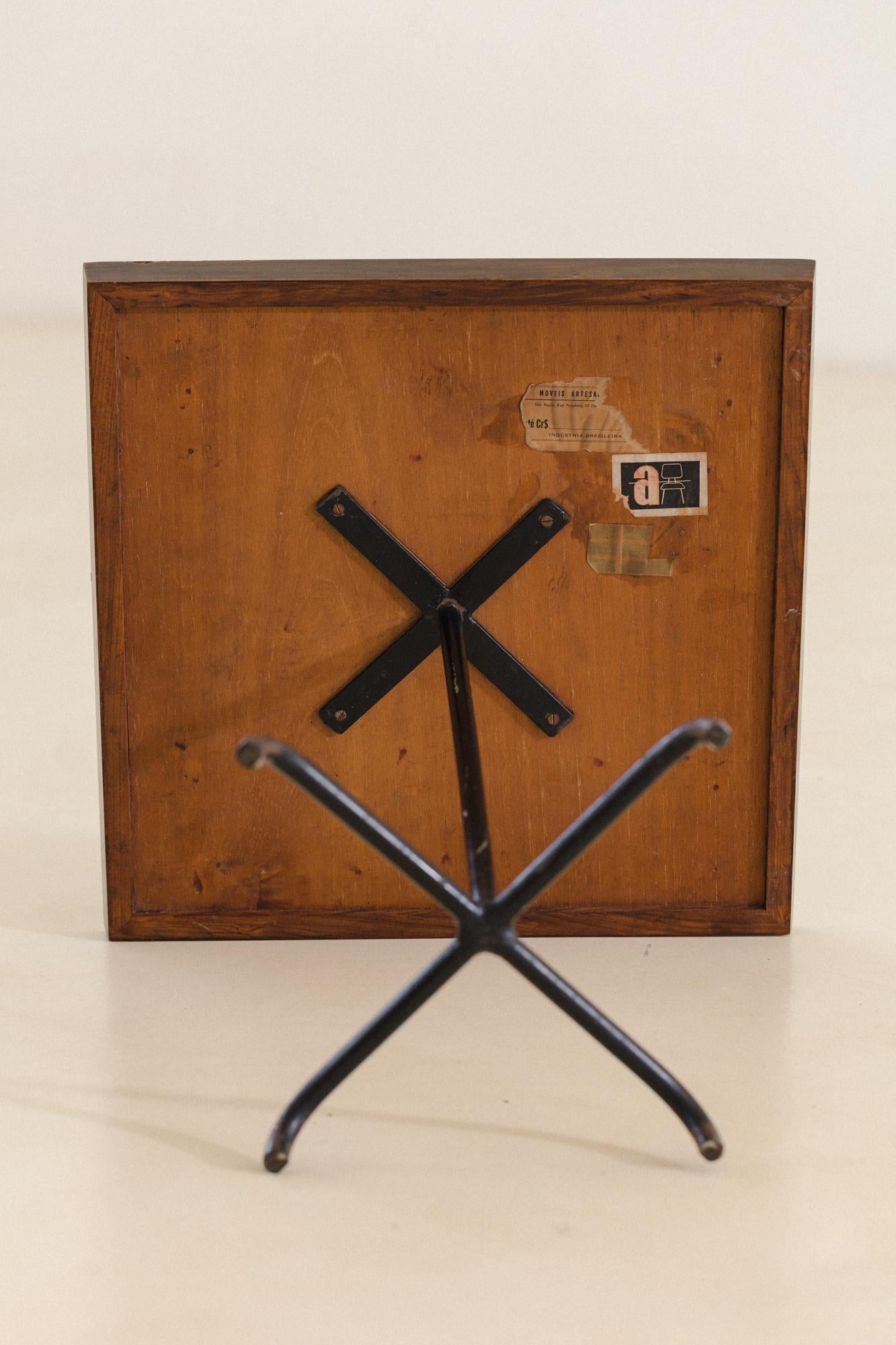 Quadratischer Beistelltisch von Carlo Hauner und Martin Eisler, Brasilien, Mitte des Jahrhunderts, 1950 (Eisen) im Angebot