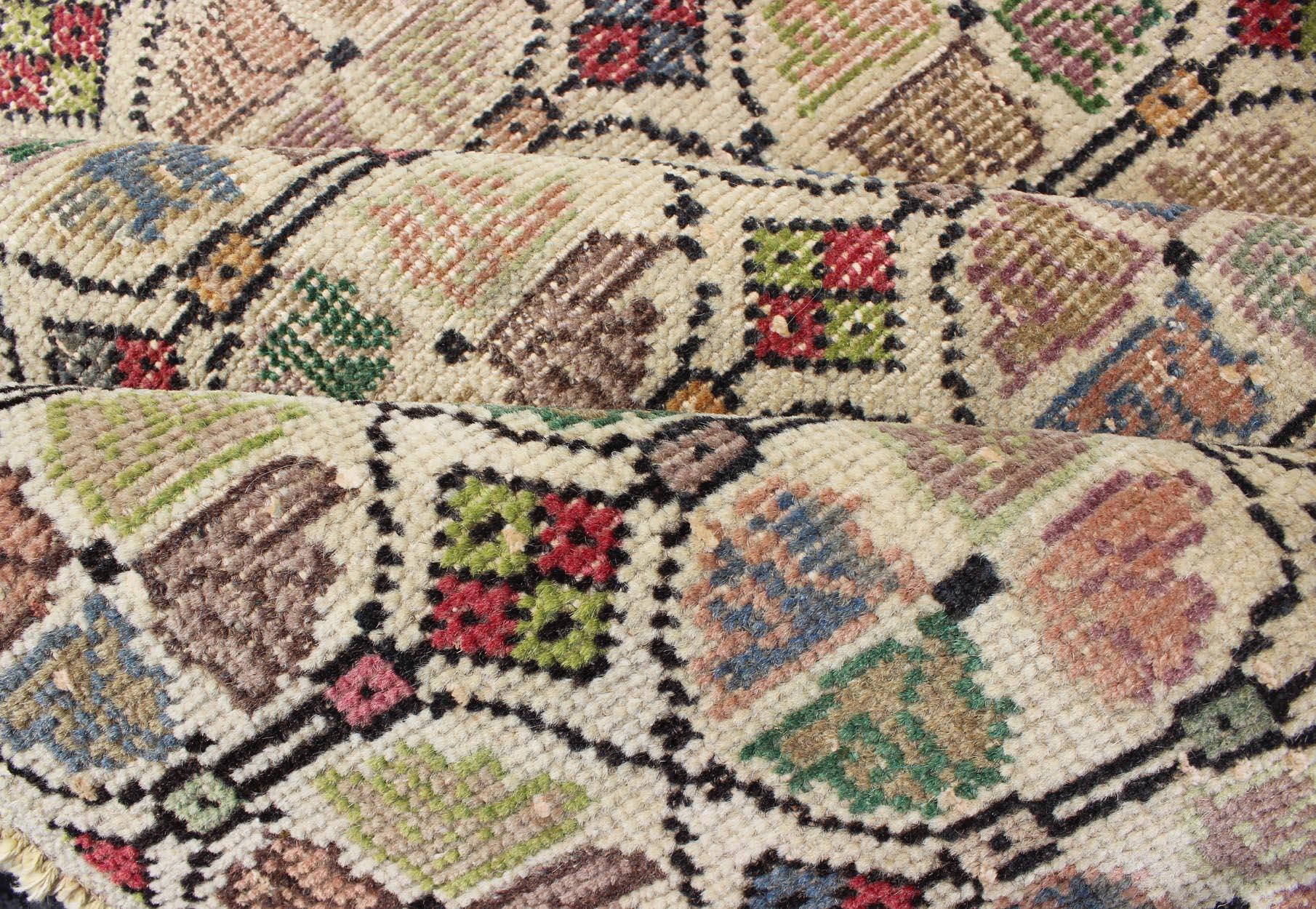 Mid-20th Century Squared Size Mid-Century Modern Rug with Circular Pattern in Variety of Colors For Sale