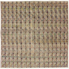 Quadratischer Mid-Century Modern-Teppich in Quadratischer Größe mit kreisförmigem Muster in verschiedenen Farben