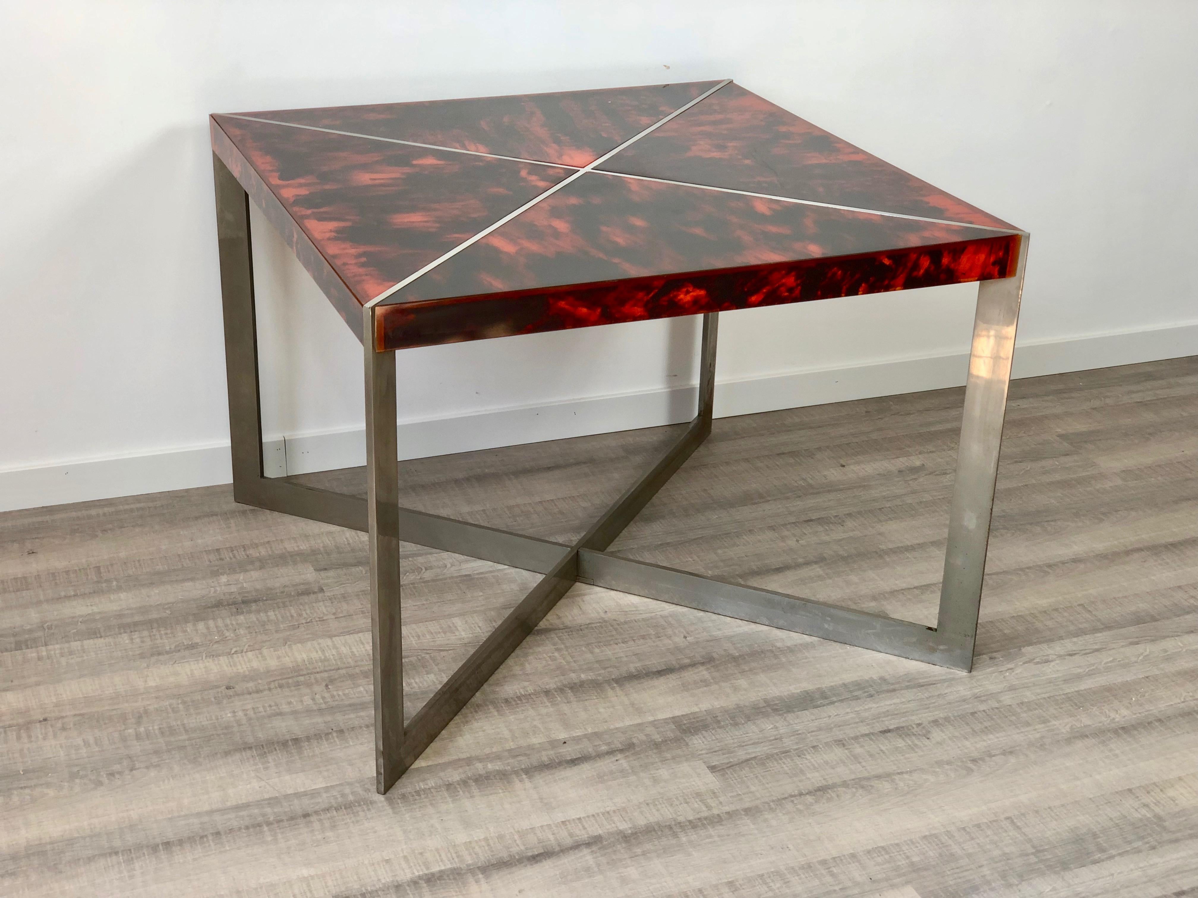 Mid-Century Modern Squared Table in Tortoiseshell Lucite and Steel Italy 1970s Faux Tortoise Shell For Sale
