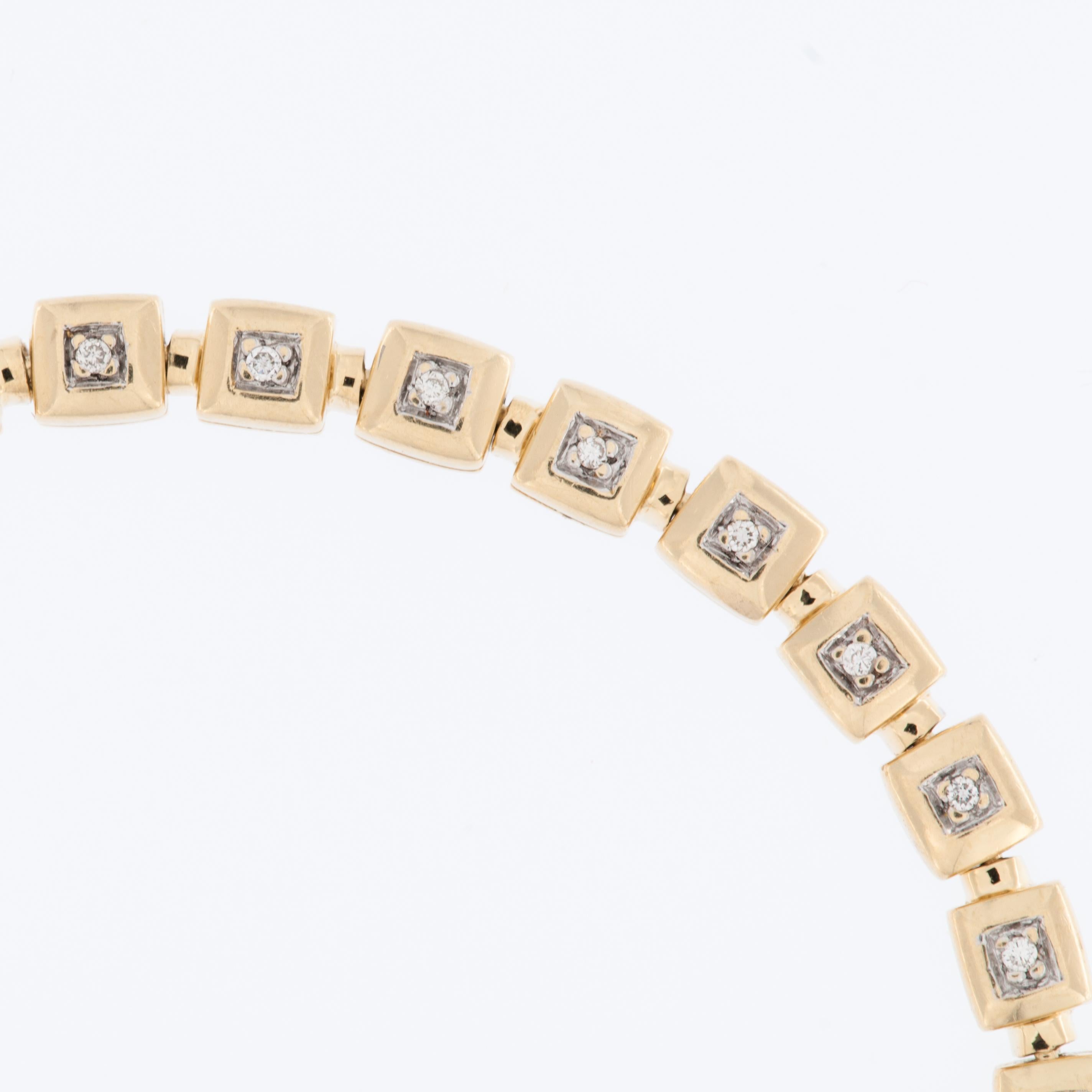 Modern Squared Tennis 18 karat Gold French Bracelet with Diamonds For Sale