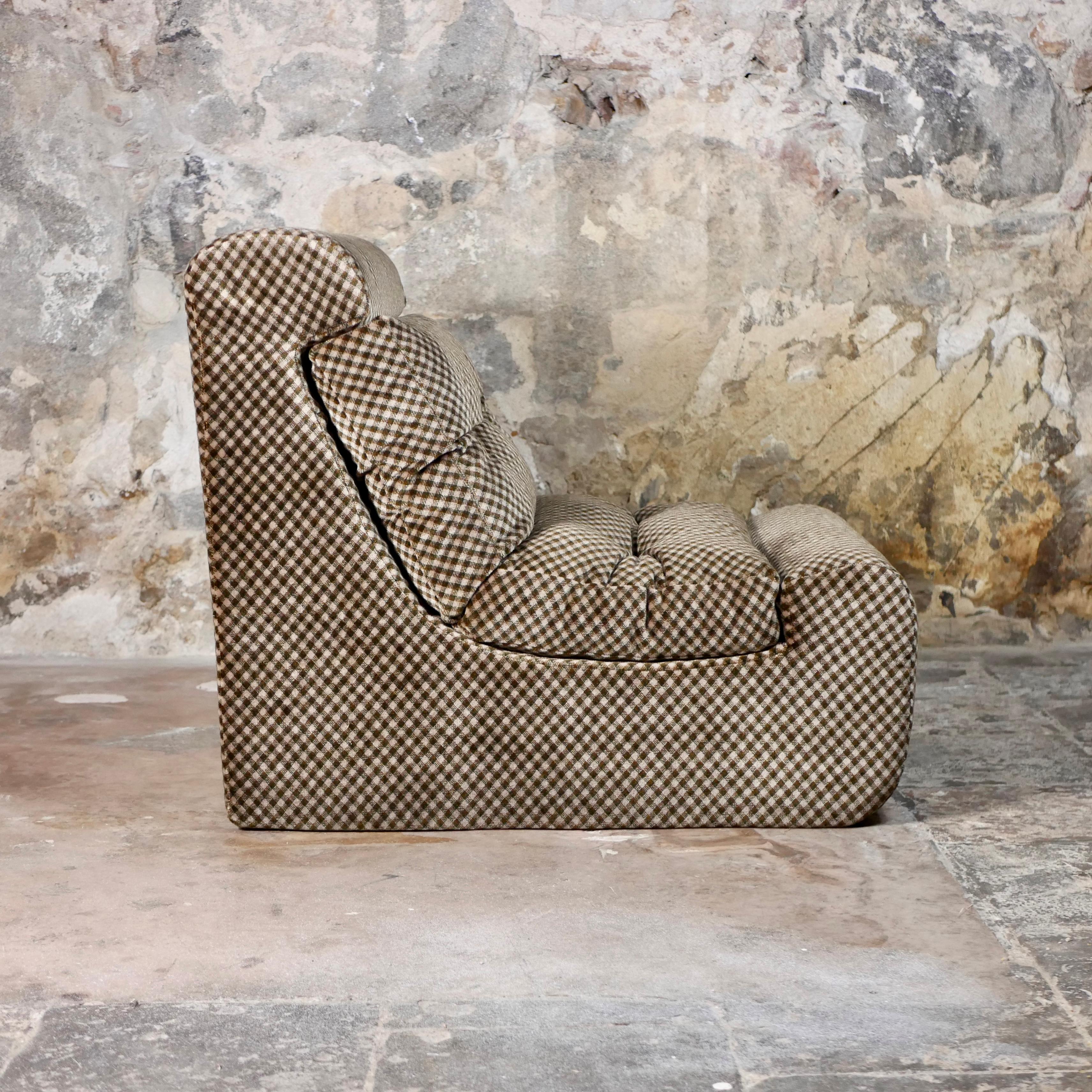 Velvet Squared velvet armchair from France, 1970s For Sale