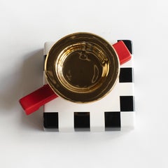 Cenicero de oro de edición limitada en color Squash Maria Sanchez para Memphis Milano