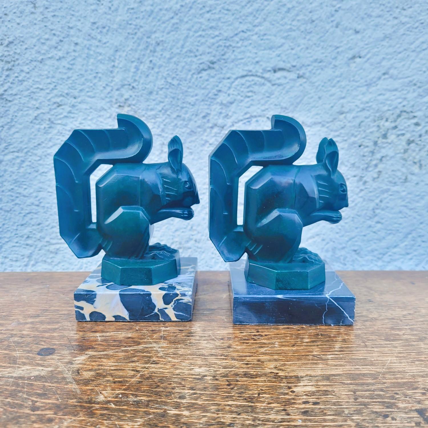Francese Squirrel Bookends, Max Le Verrier, Art Deco, 20th Century in vendita