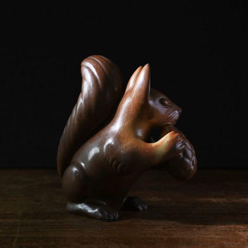 Squirrel Figurine in Ceramic by Gunnar Nylund In Excellent Condition In Berlin, BE