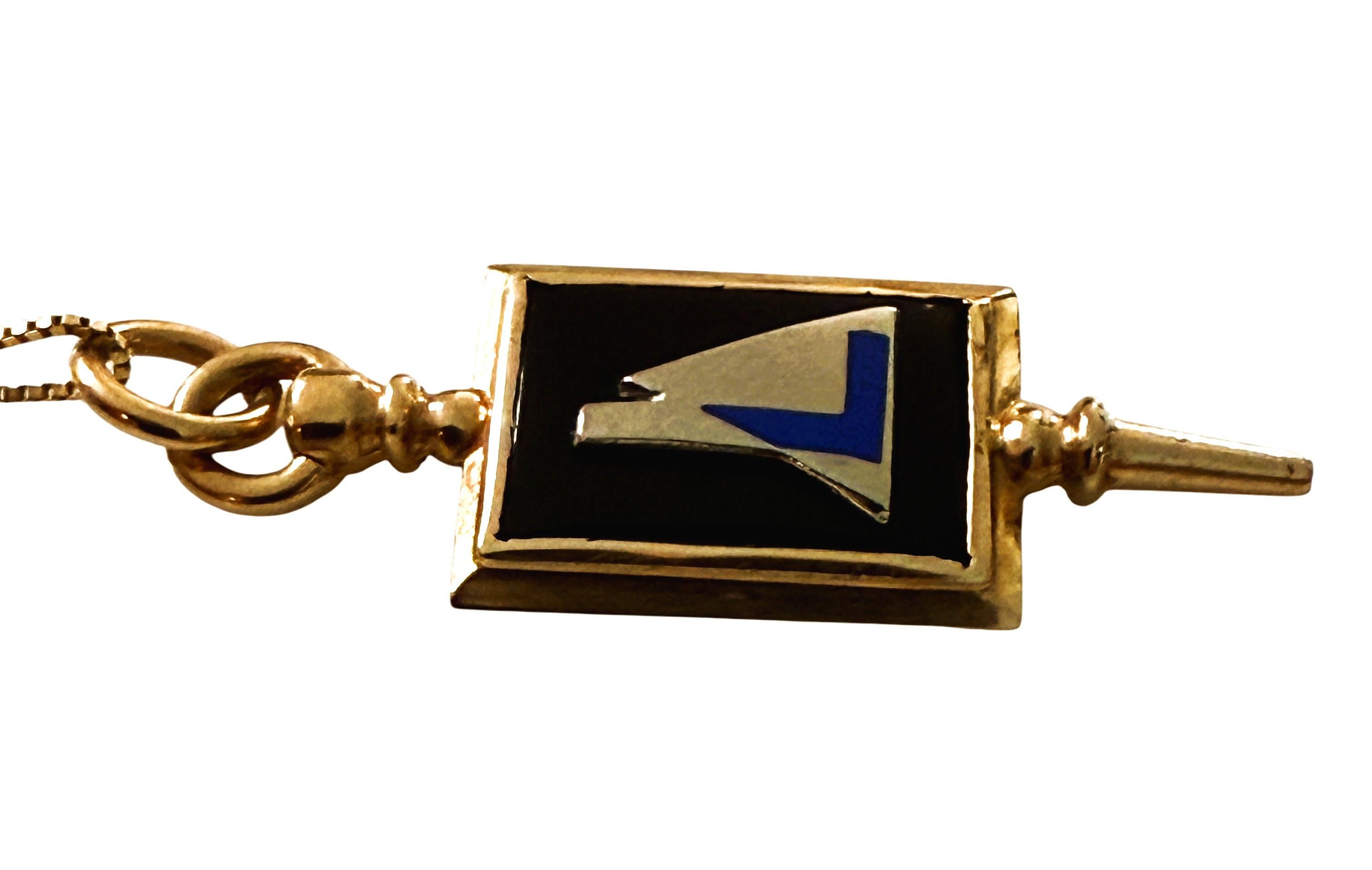 S.R.Co. Collier à pendentifs en or jaune 10K, onyx et émail, 19,5 pouces en vente 2
