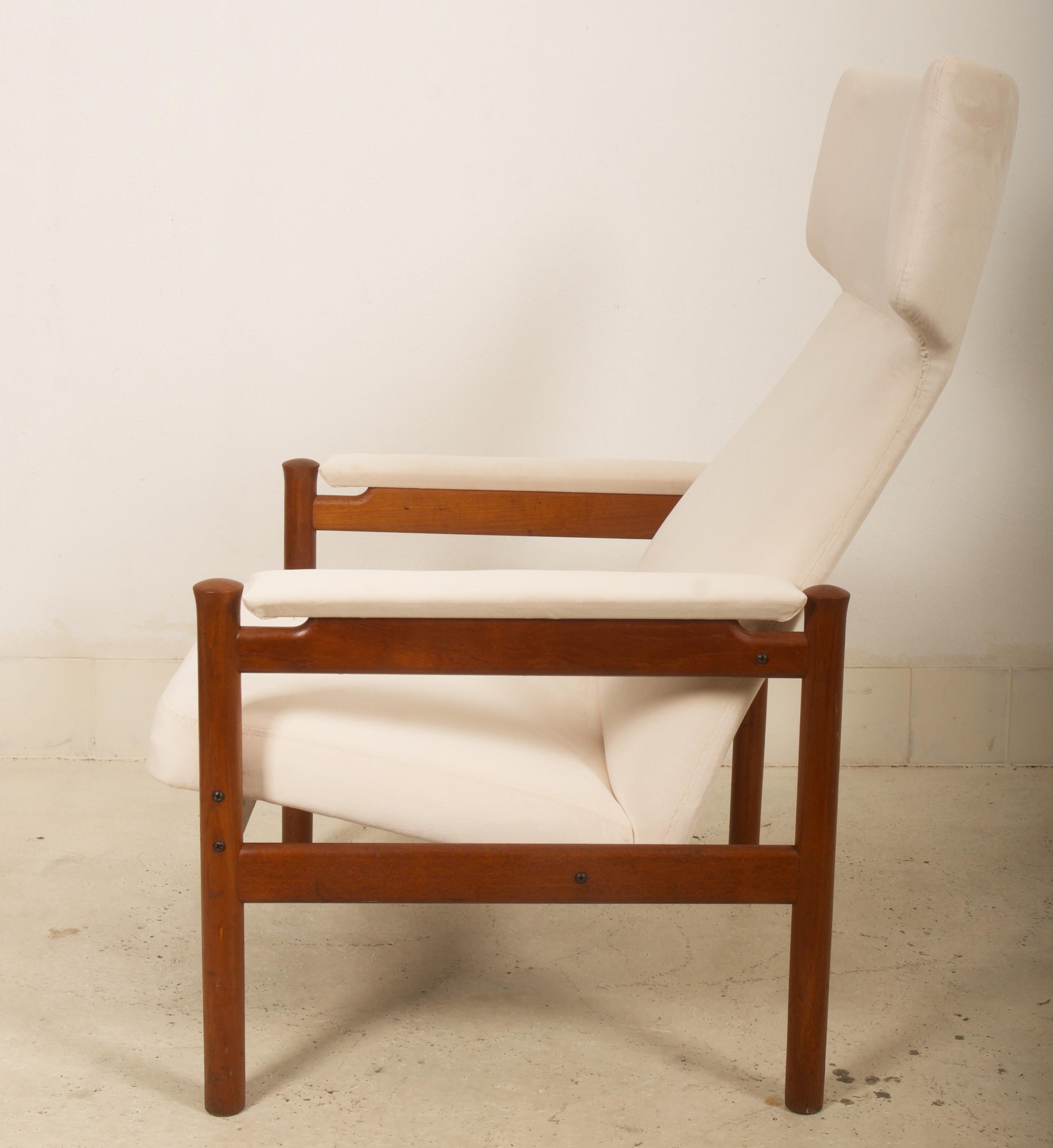 Scandinavian Modern Søren Hansen Wingback Chair Lounge Chair For Sale
