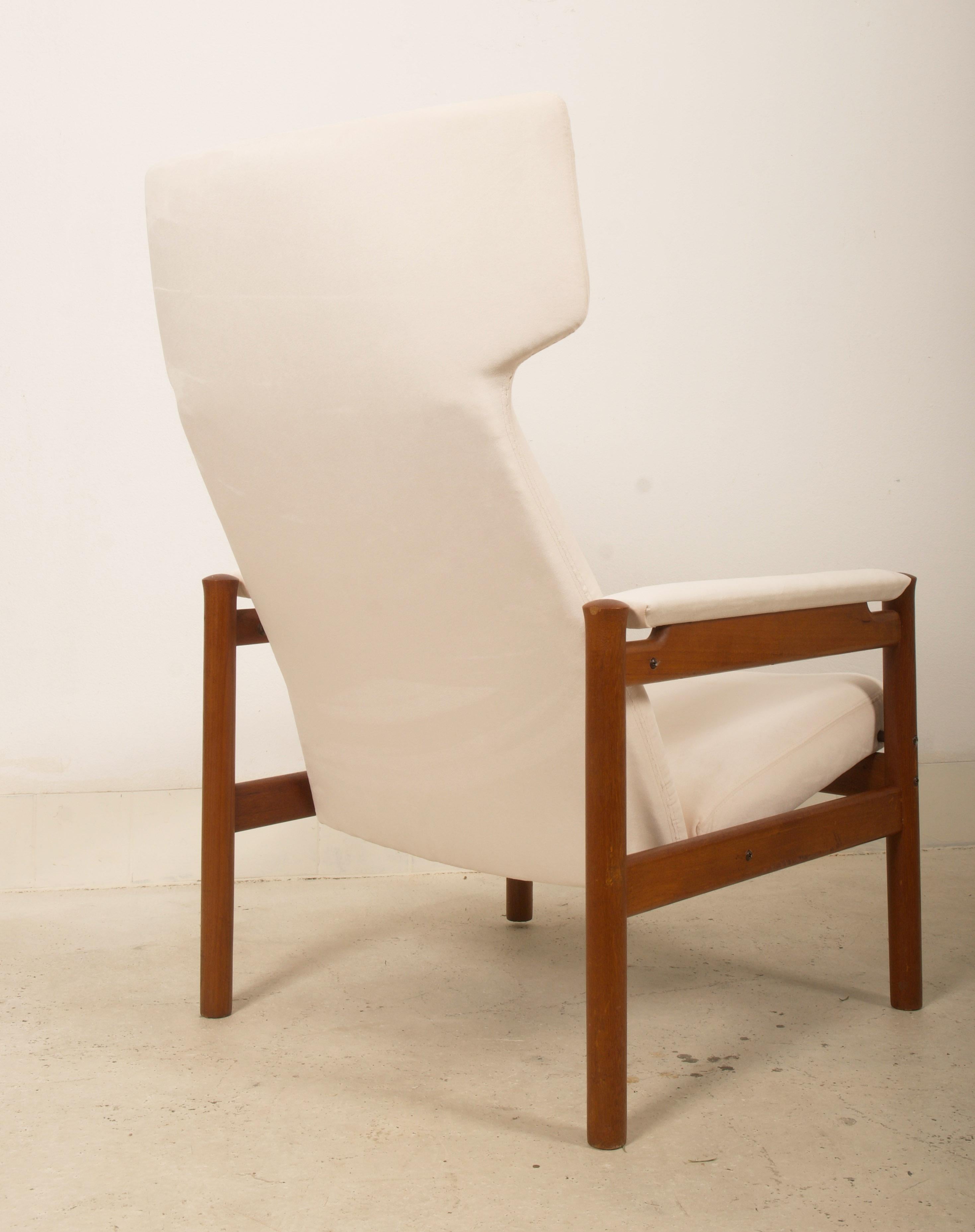 Tissu d'ameublement Søren Hansen Wingback Chair Chaise longue en vente