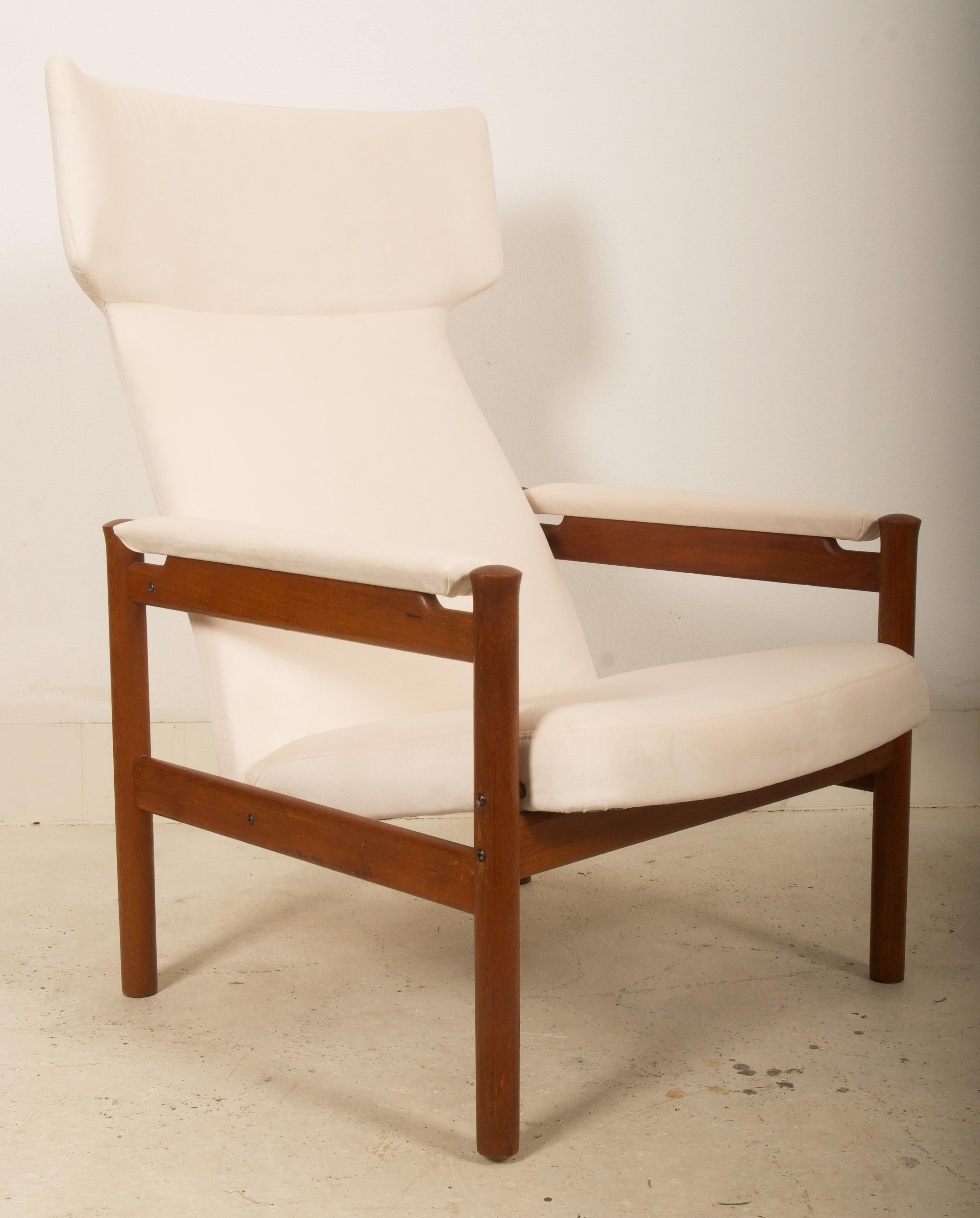 Søren Hansen Wingback Chair Lounge Chair For Sale 2