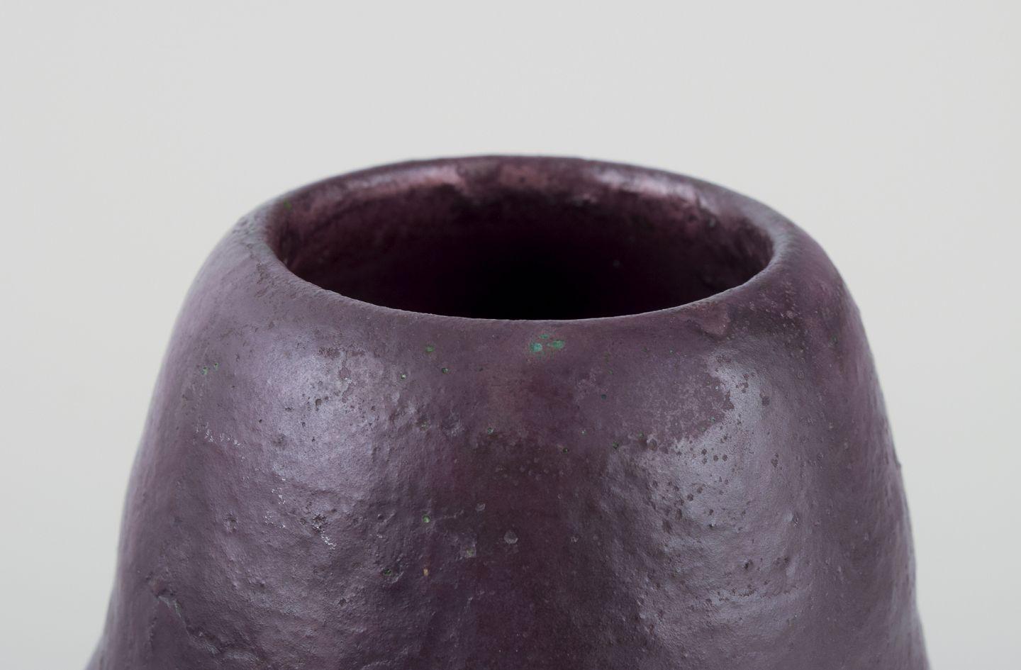Danese Søren Kongstrand, ceramista danese. Vaso in ceramica con smalto parzialmente opaco. Ca 1920 in vendita