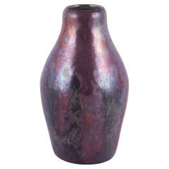 Søren Kongstrand, Danish ceramicist. Vase in lustre glaze. Approx. 1920