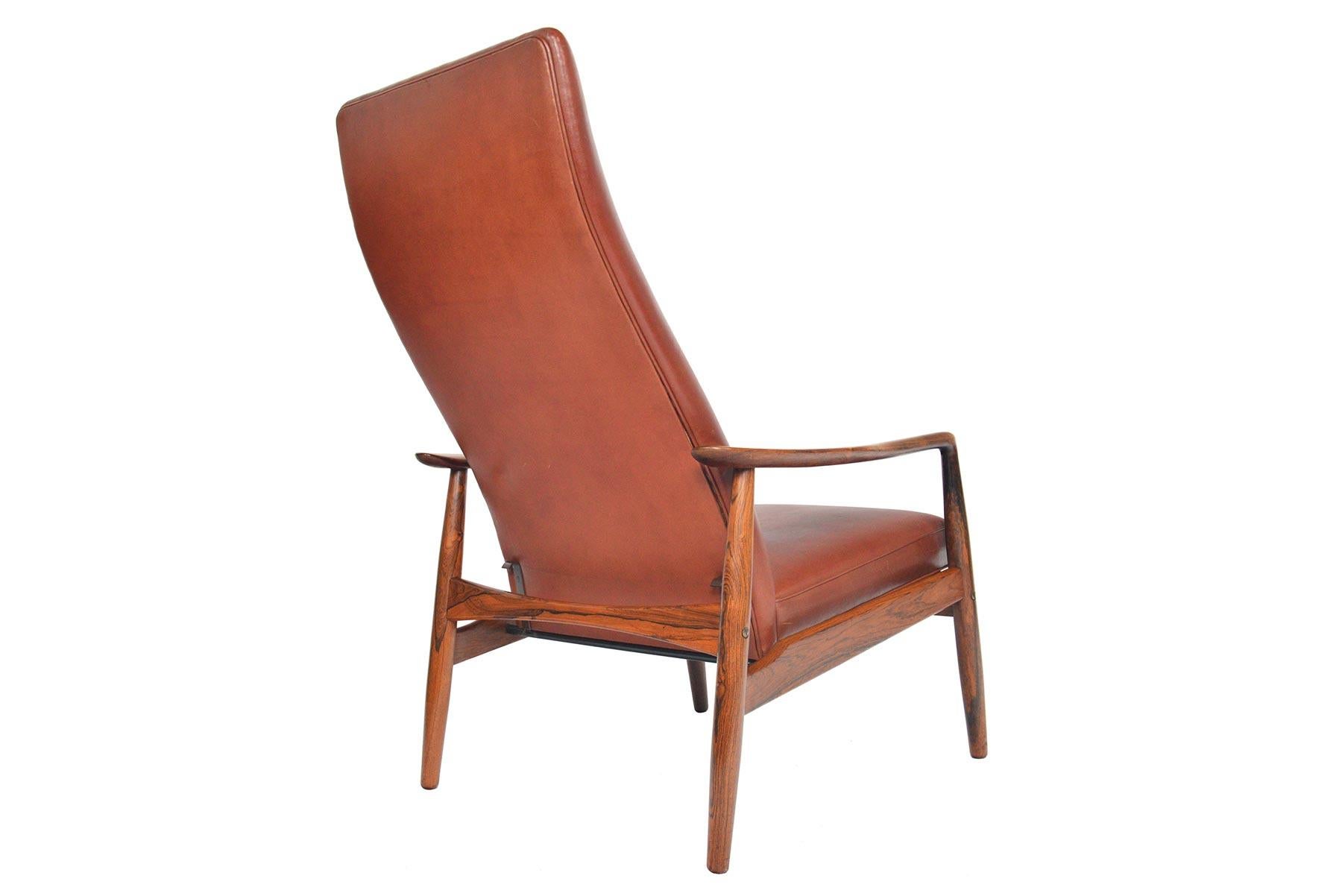 Scandinavian Modern Søren Ladefoged Model 72 Rosewood and Leather Reclining Lounge Chair and Ottoman
