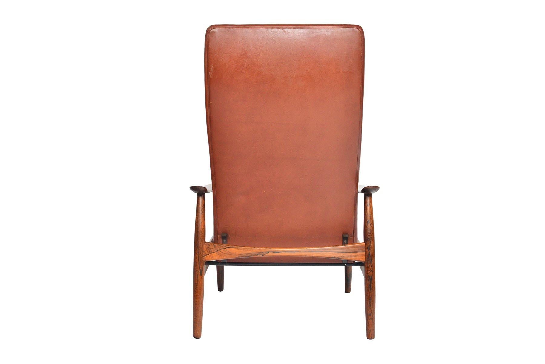 Søren Ladefoged Model 72 Rosewood and Leather Reclining Lounge Chair and Ottoman In Good Condition In Berkeley, CA