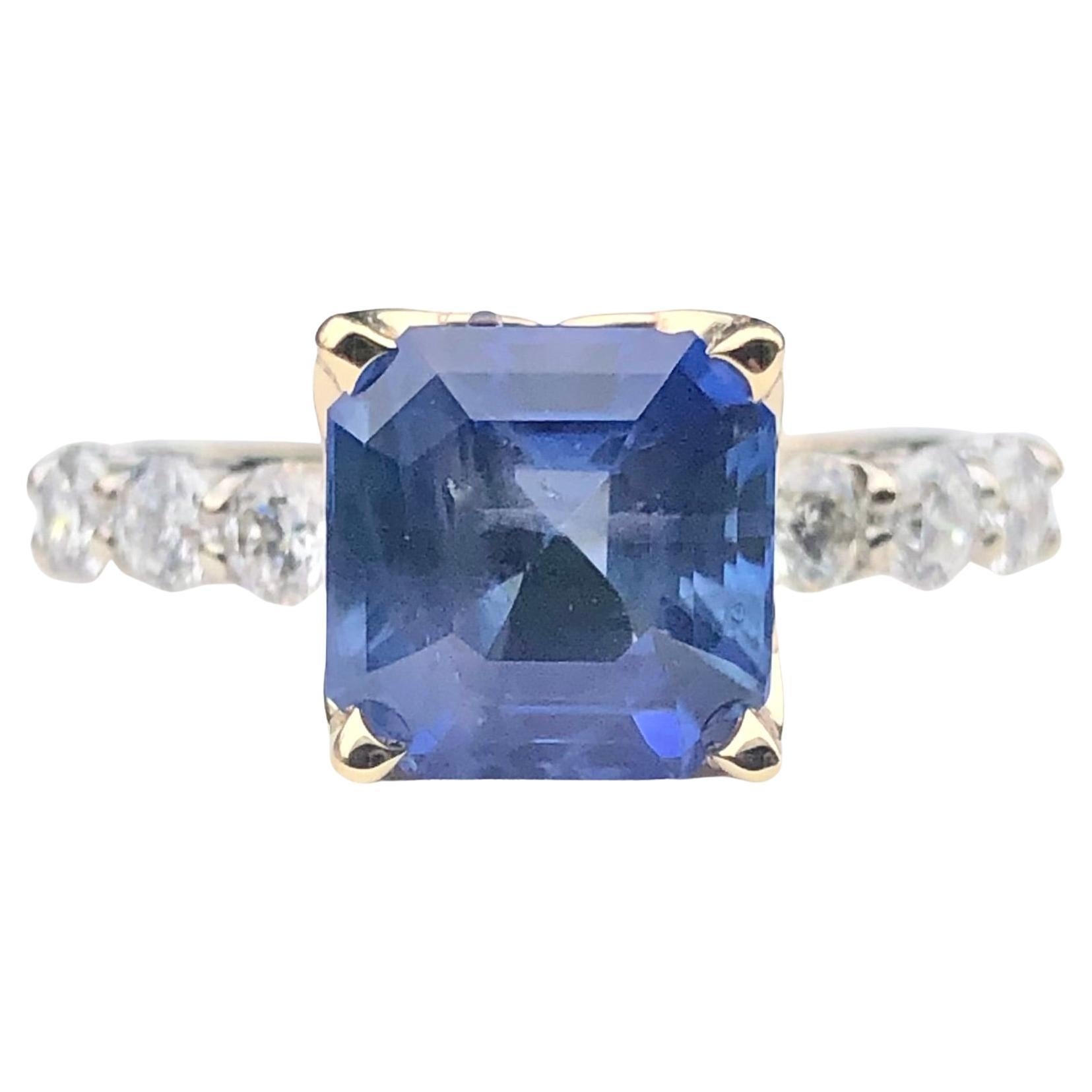 4,77 Karat Sri Lanka Ceylon-Blauer Saphir Strahlender und Diamantring 2
