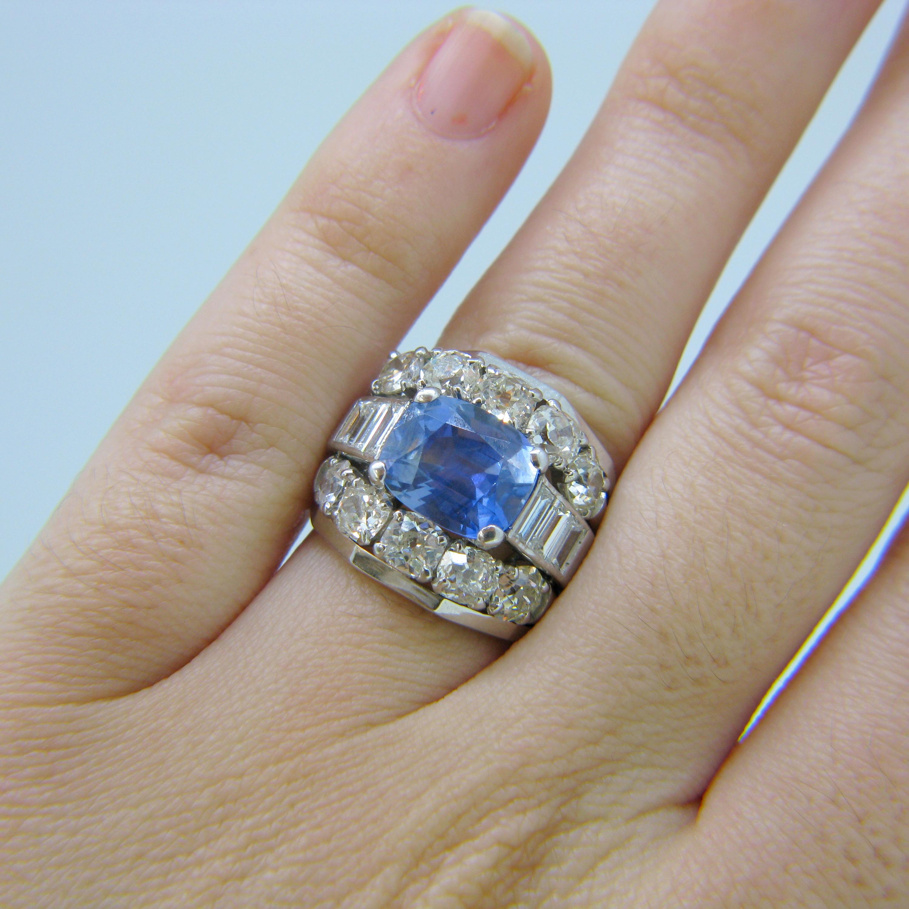 Sri Lanka Ceylon No Heat 4.2 Carat Sapphire and Diamonds White Gold Ring 2