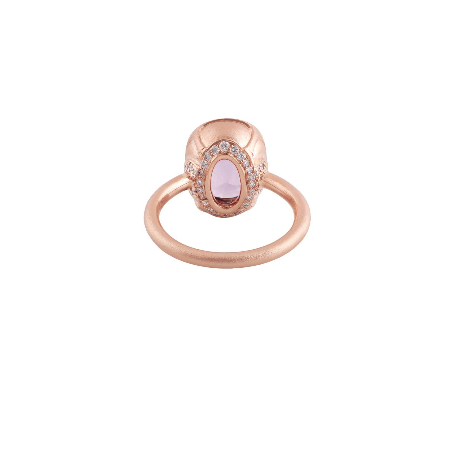 Oval Cut Sri Lanka Natural Spinel & Diamond Surrounded By Matte Finish 18k Rose Gold Ring For Sale