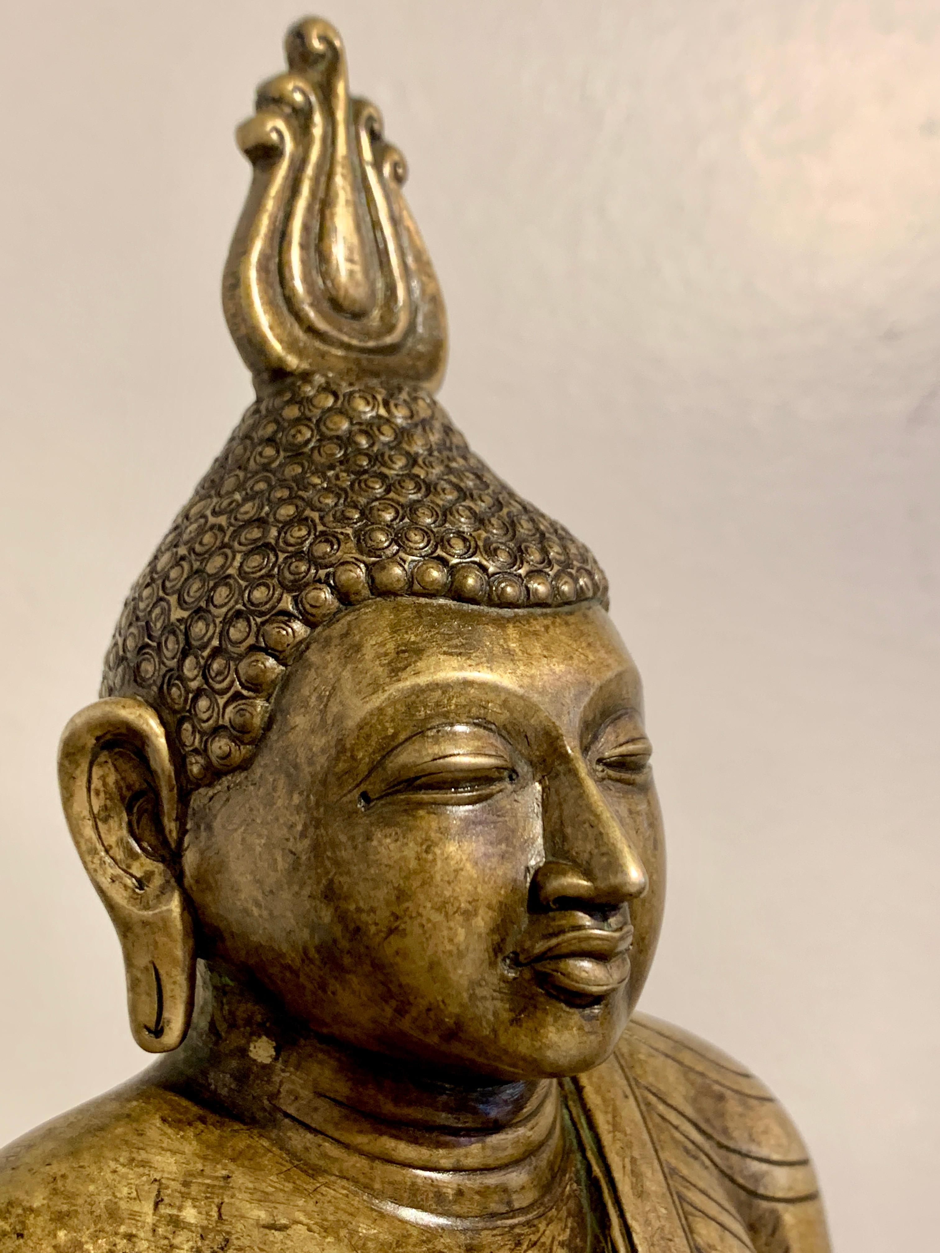Bouddha assis en bronze moul du Sri Lanka, style Kandyen, dbut ou milieu du XIXe sicle en vente 7