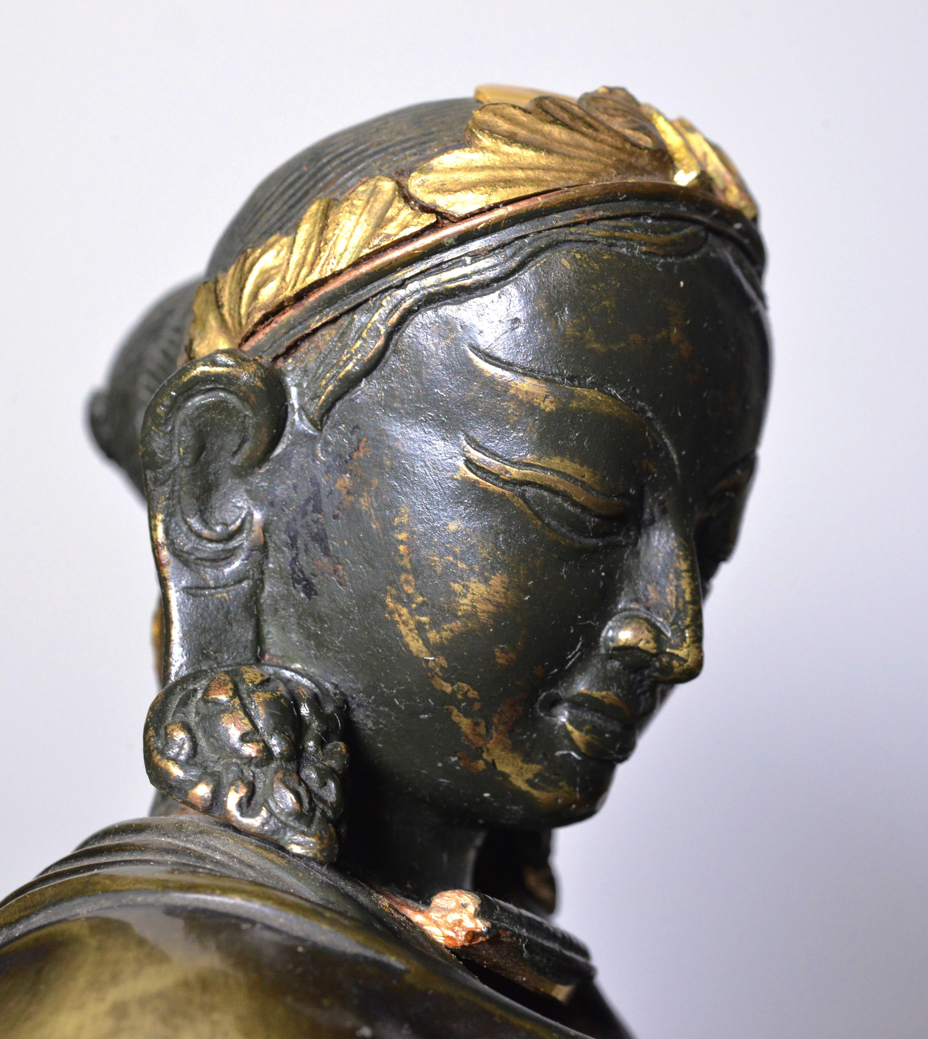 Sridevi East Asian Hindu Deity Goddess bronze Figurine Antique 18th-19th century For Sale 1