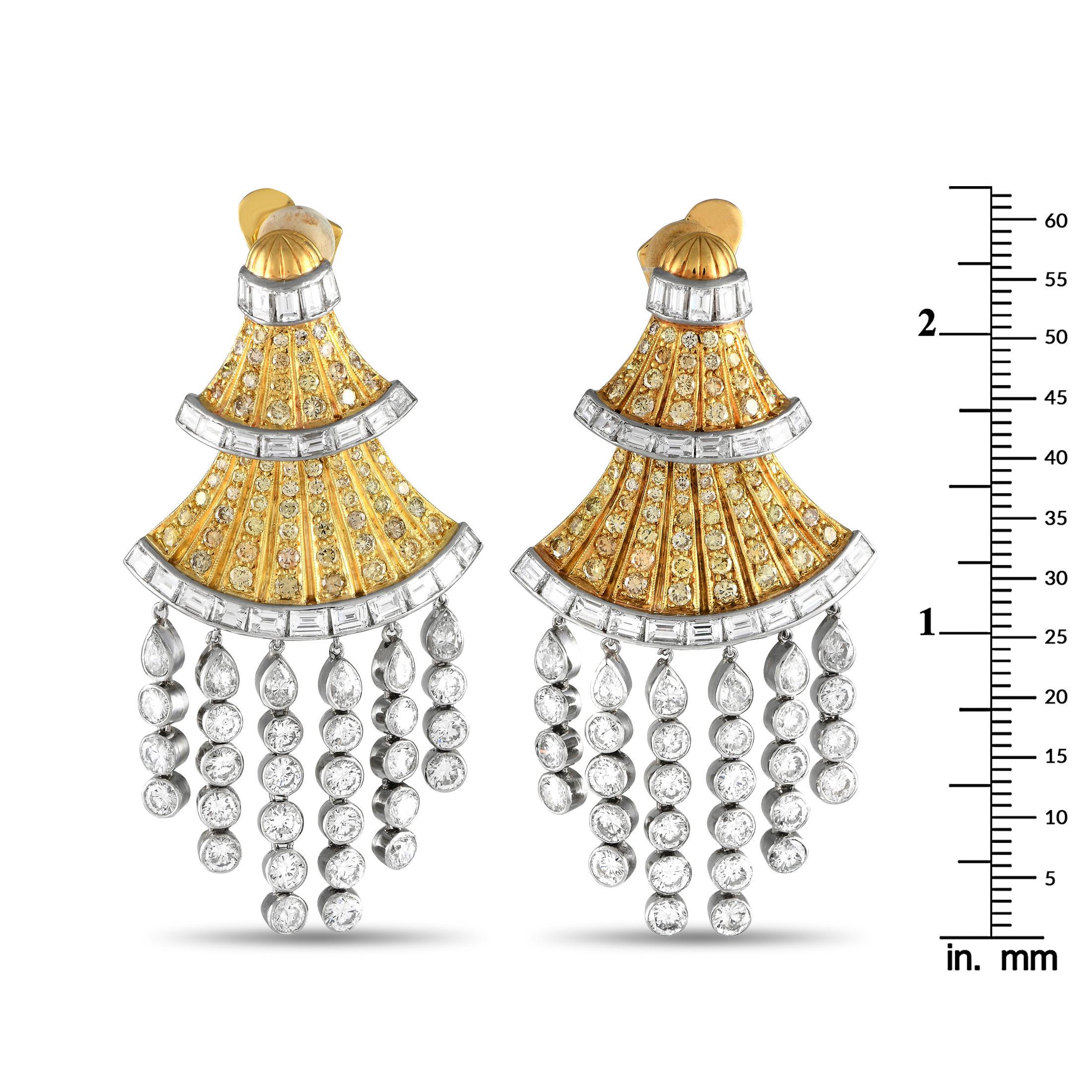 S.Rudle Boucles d'oreilles chandelier à clip en or jaune et blanc 18 carats 12,96 carats de diamants Excellent état - En vente à Southampton, PA