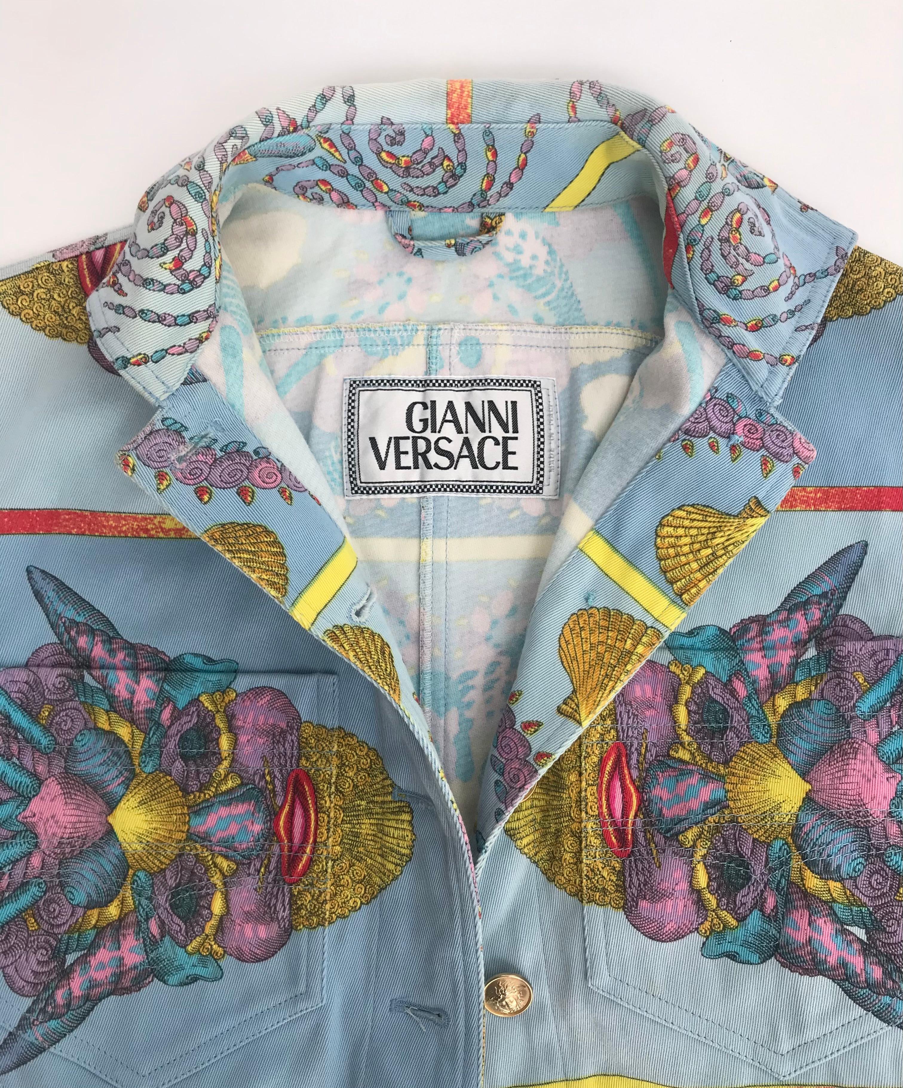 SS 1992 Gianni Versace Look 76  Seashell Set Trésors de la Mer Small  5