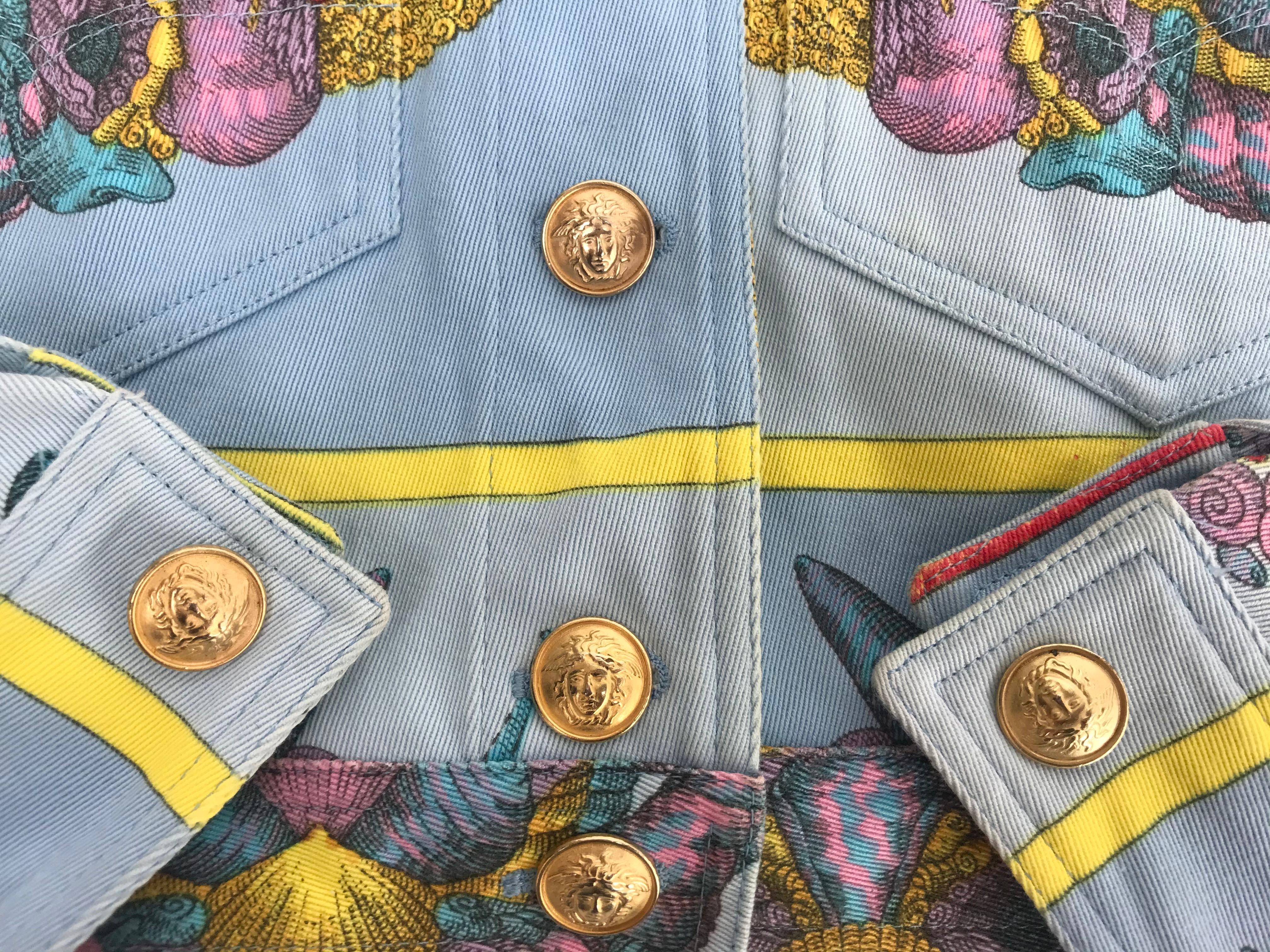 SS 1992 Gianni Versace Look 76  Seashell Set Trésors de la Mer Small 3