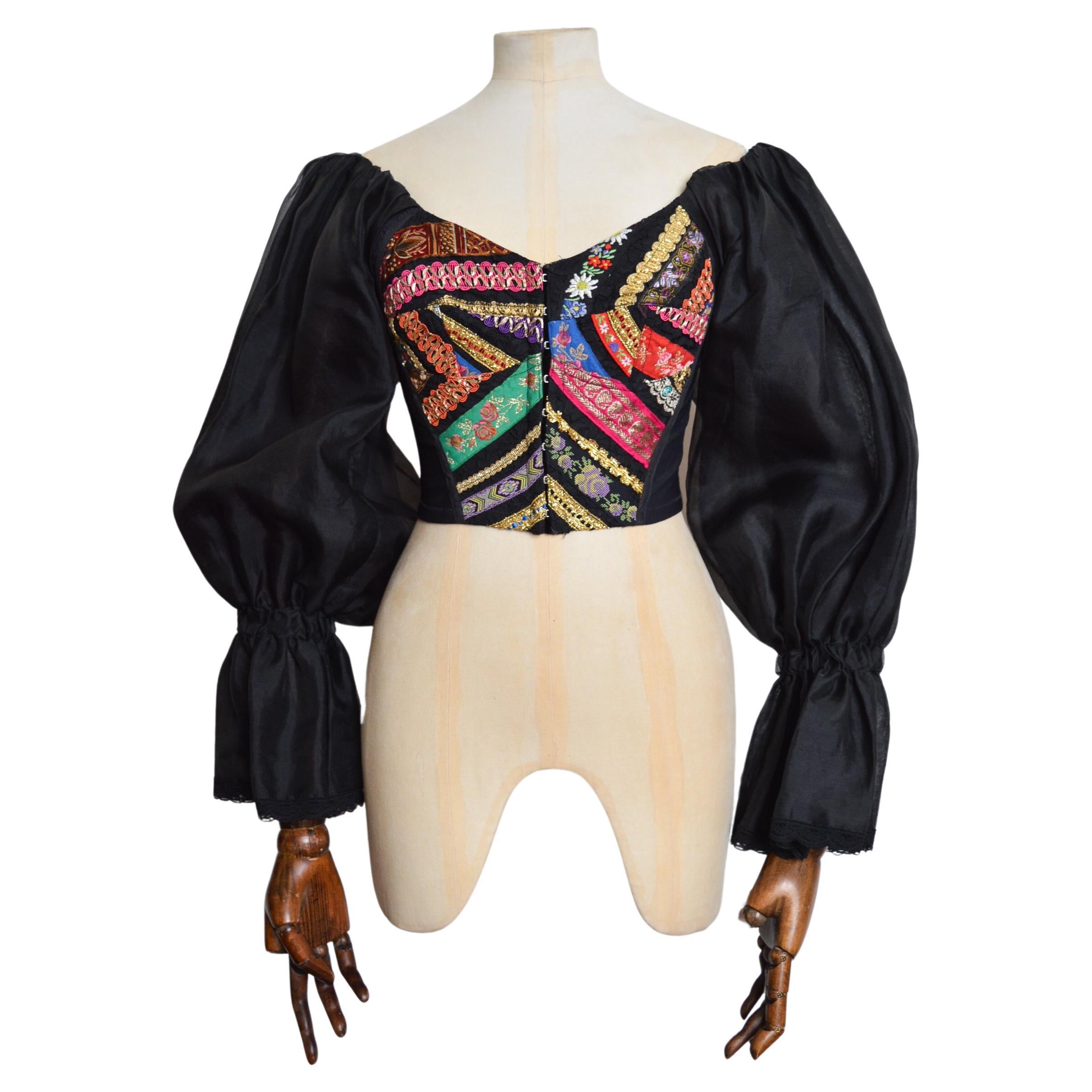 SS 1993 DOLCE & Gabbana Camicetta ricamata con corsetto in vendita