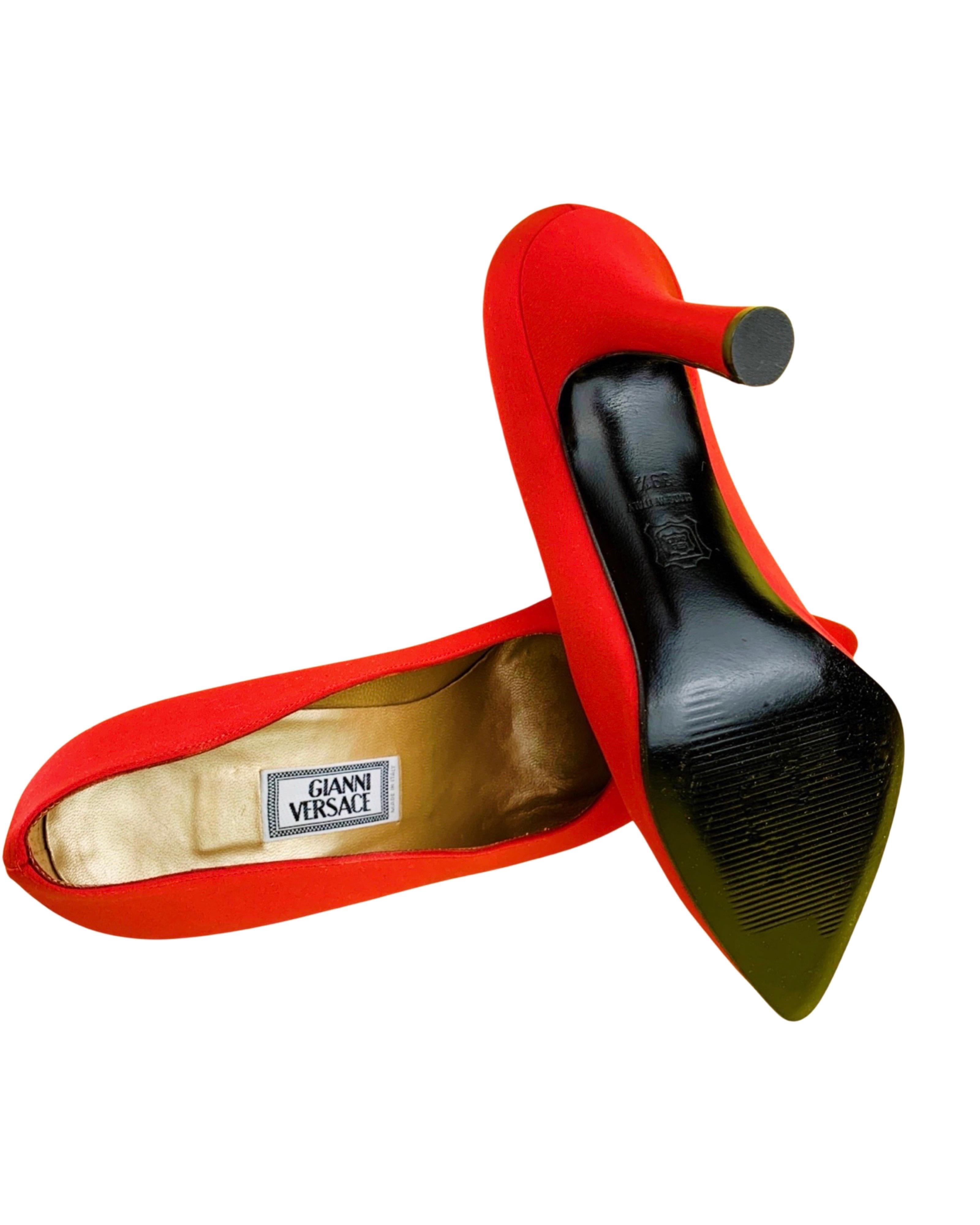 Red SS 1995 Gianni Versace Sweetheart Pumps For Sale