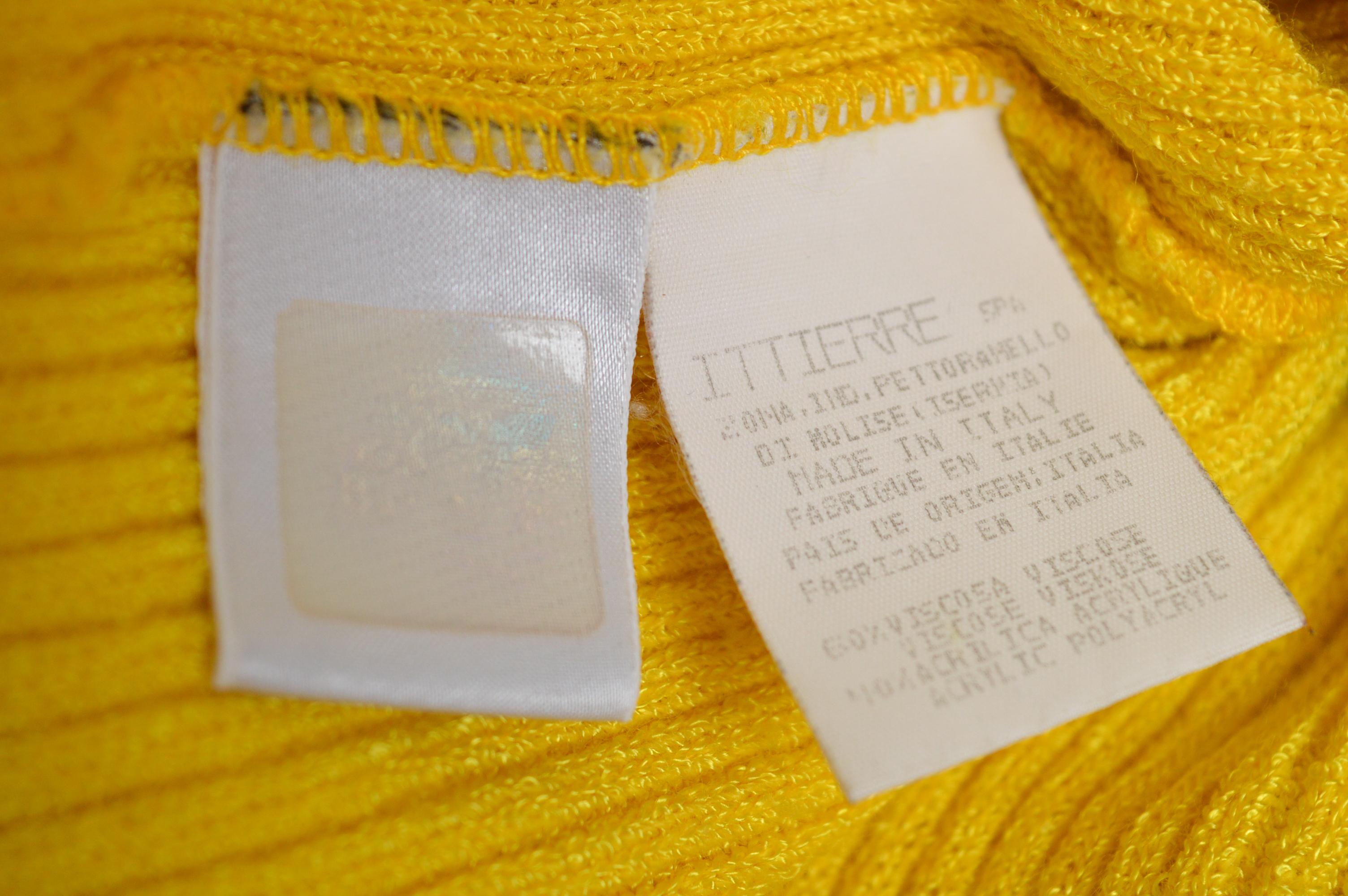 SS / 1996 DOLCE & GABBANA Yellow Matching 2 Piece Twin Set Cardigan Crop Top Set For Sale 7