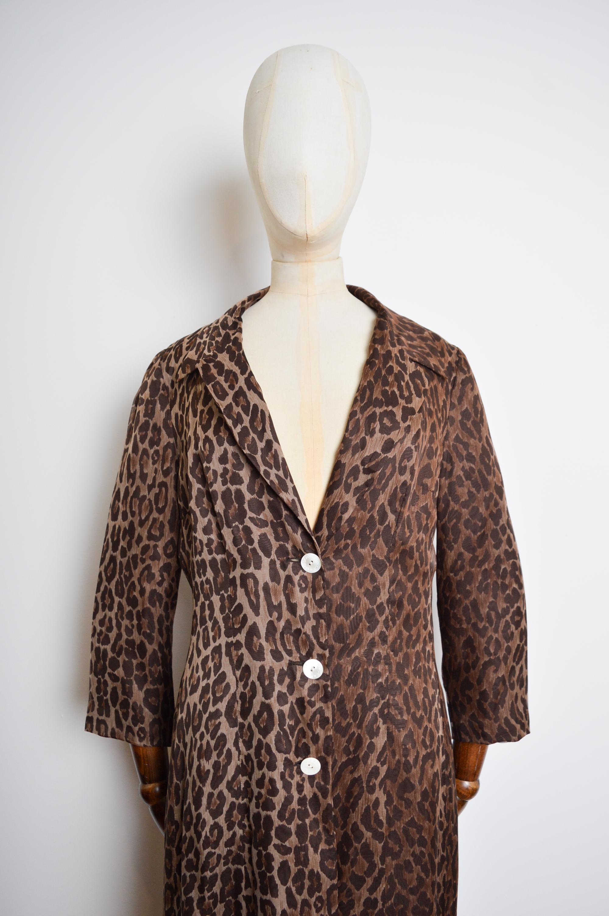 Women's or Men's SS 1997 Dolce & Gabbana Runway Leopard Print Silk Full length Duster Jacket