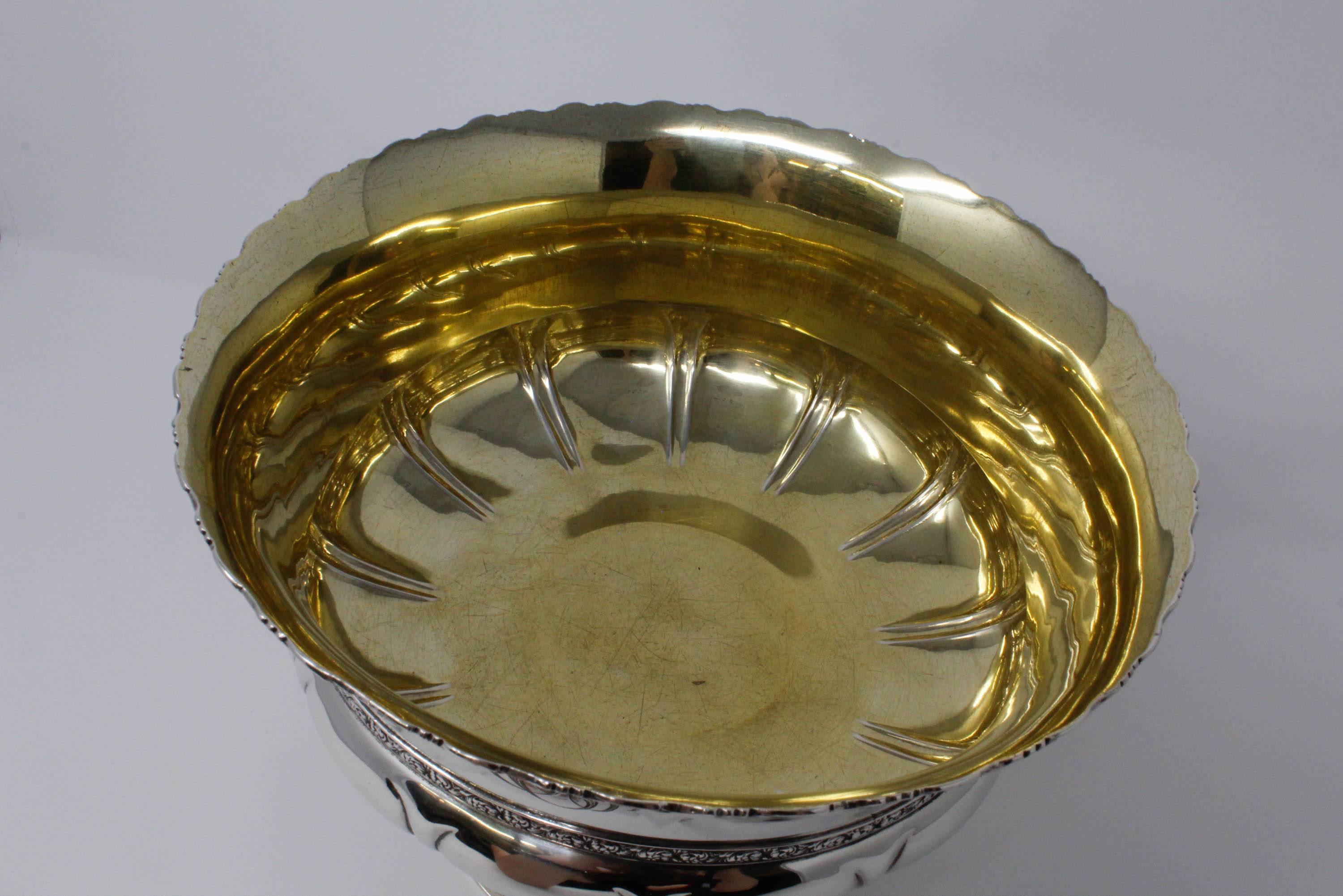 SS Tiffany & Co. Pedestal Bowl, circa 1891-1902 In Excellent Condition For Sale In Santa Fe, NM